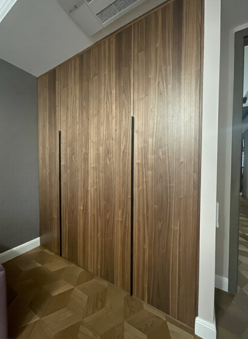 Шкаф ЛДСП EGGER.