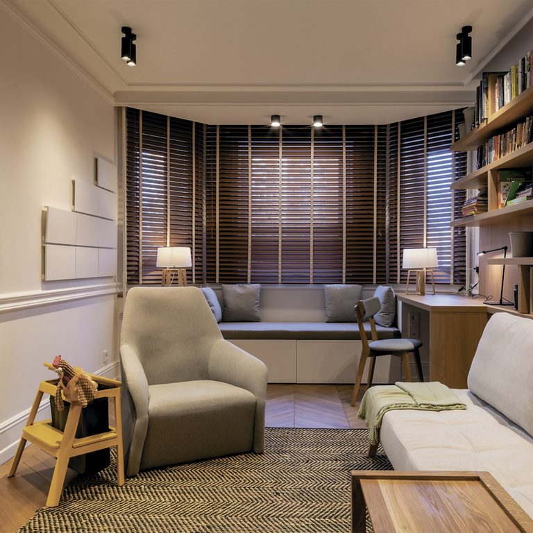 Фото C017CW-01B - 3