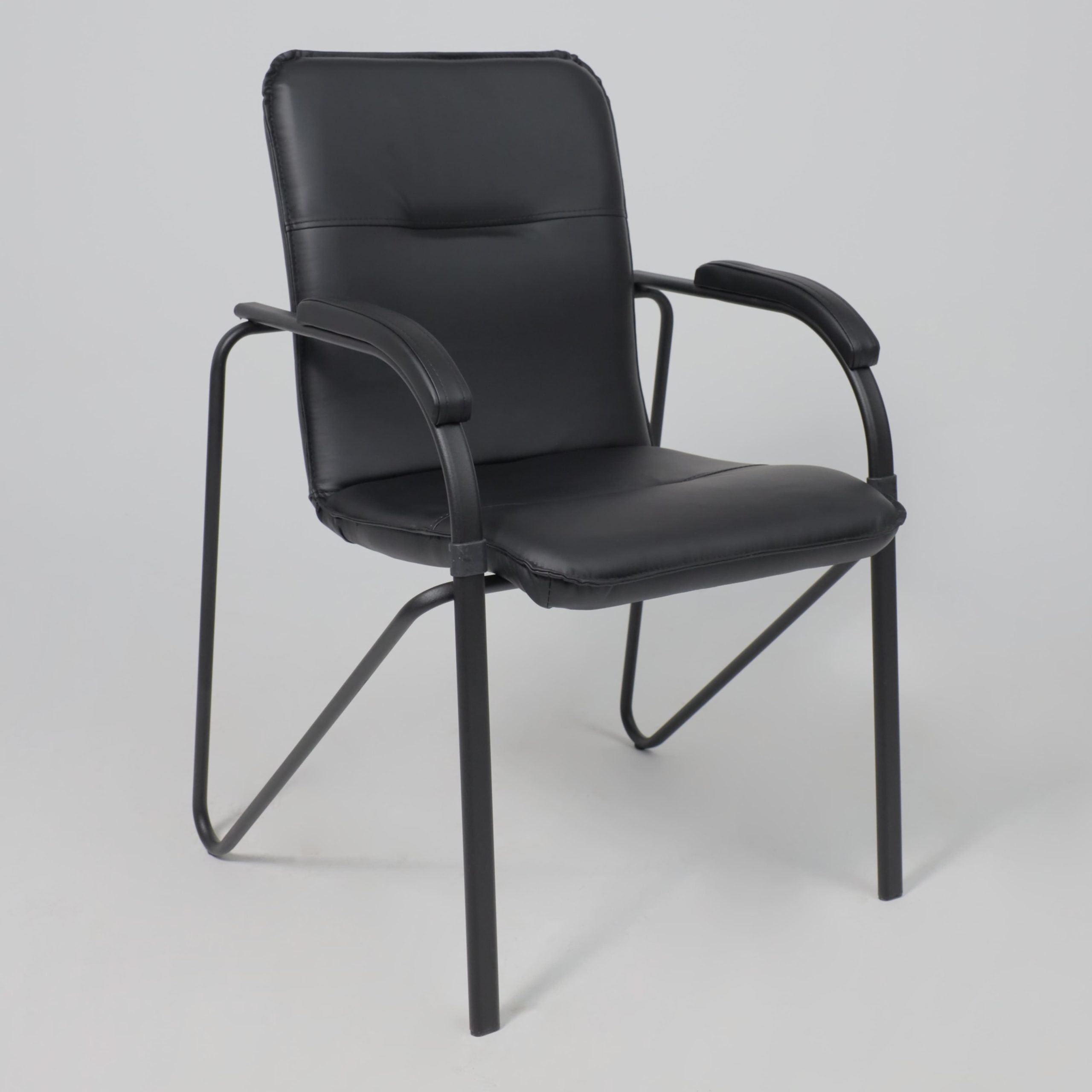 Кресло SAMBA AKS-1, основание черное, Pegasso черный, мягкие подлокотники