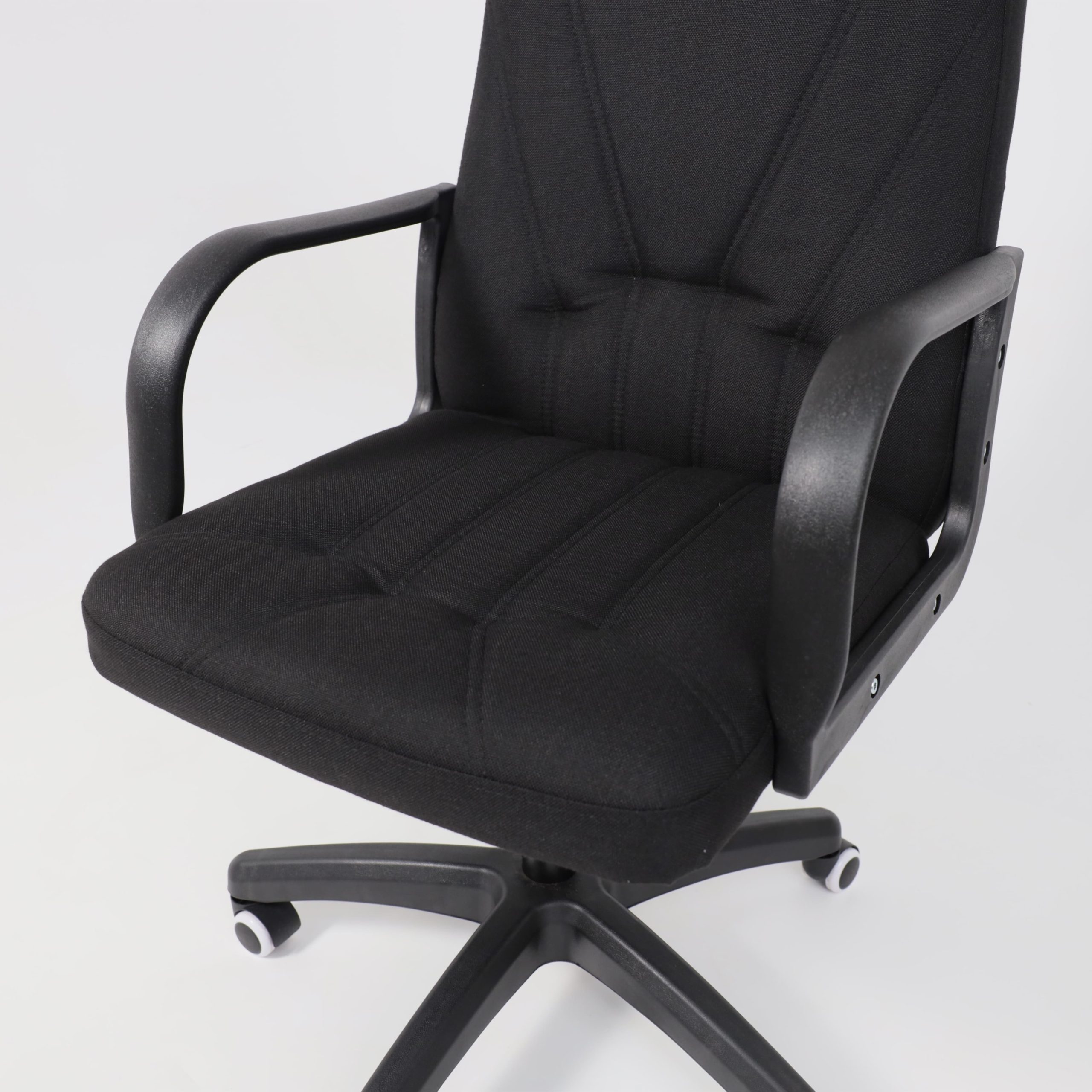 Кресло поворотное МЕНЕДЖЕР PL, Leto 70 черная ткань