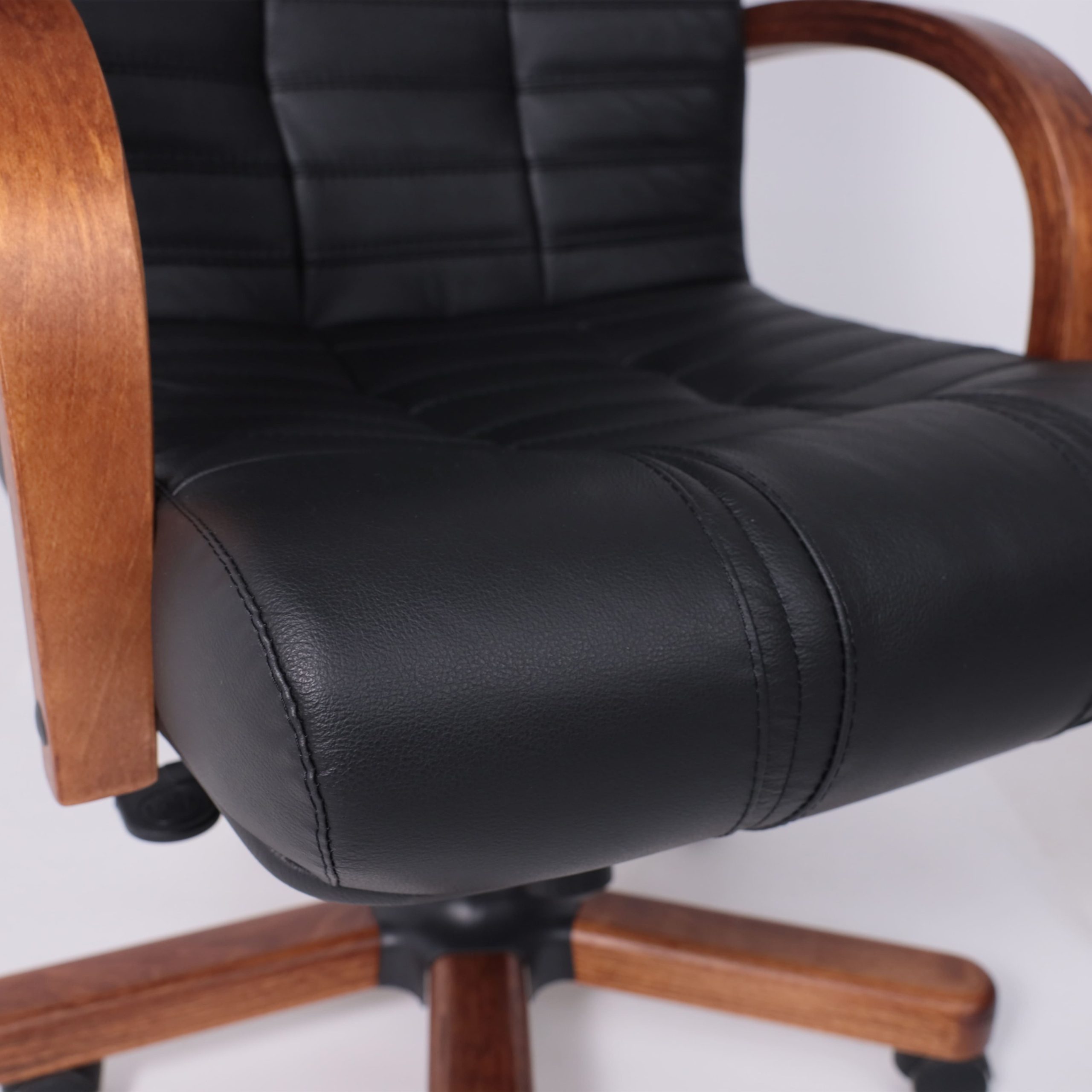 Кресло Атлант экстра (орех светлый) кожа (черная) мультиблок