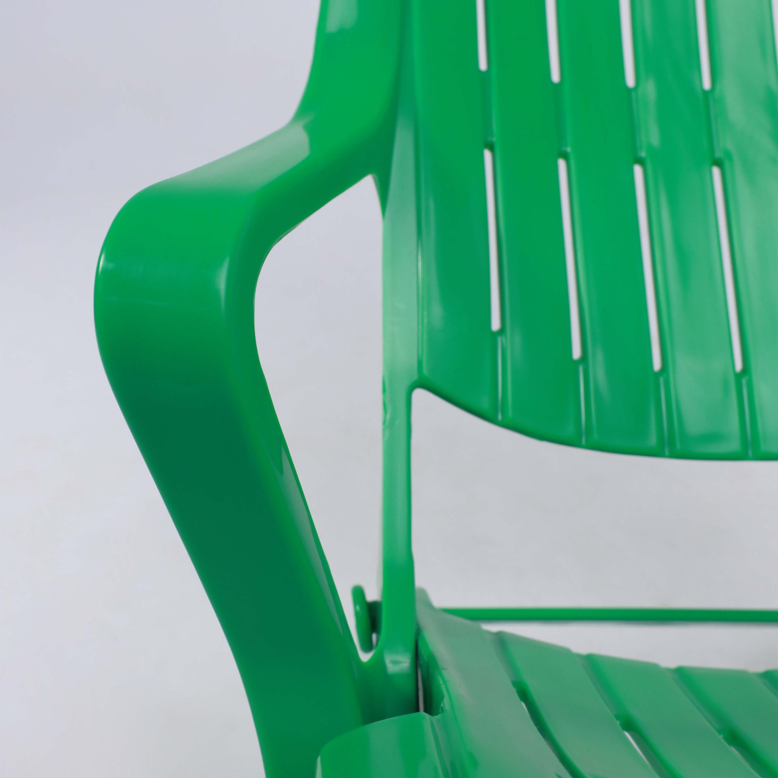 Шезлонг №1 (610*900*930)мм, зеленый