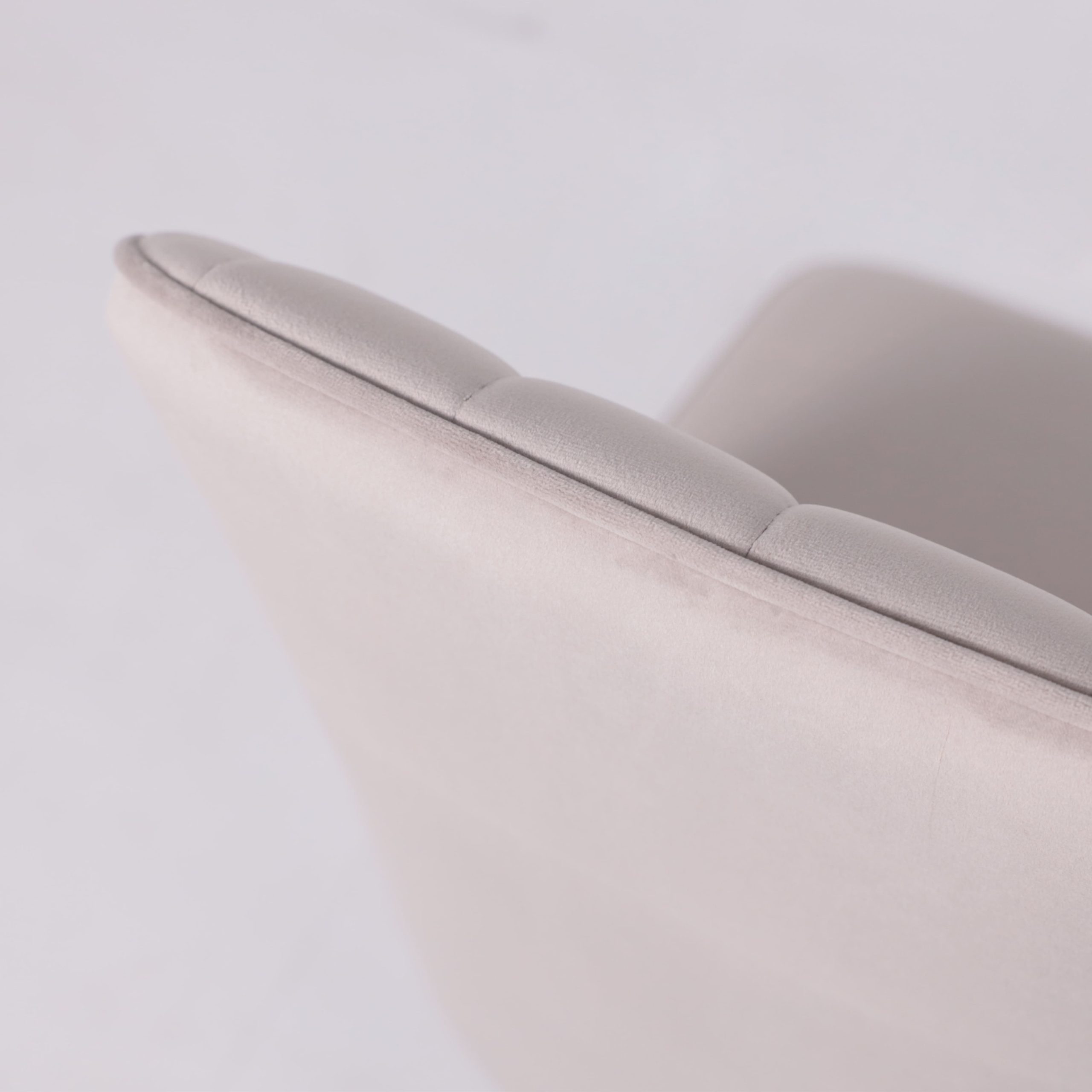 Стул LEONARD M-R1 360, d07 PEARL GREY LUXчерный