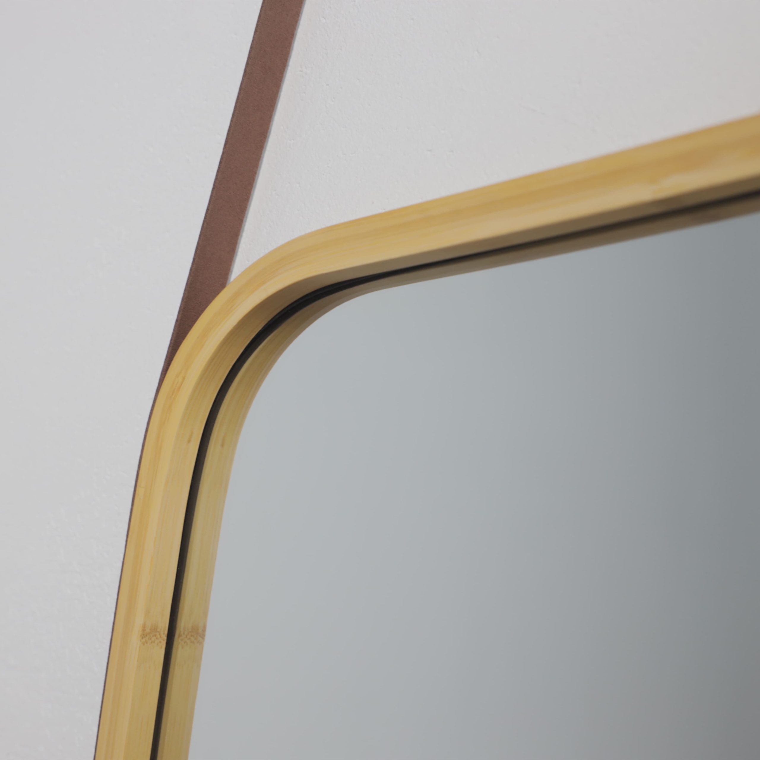 Зеркало подвесное LUMINARY, бамбук