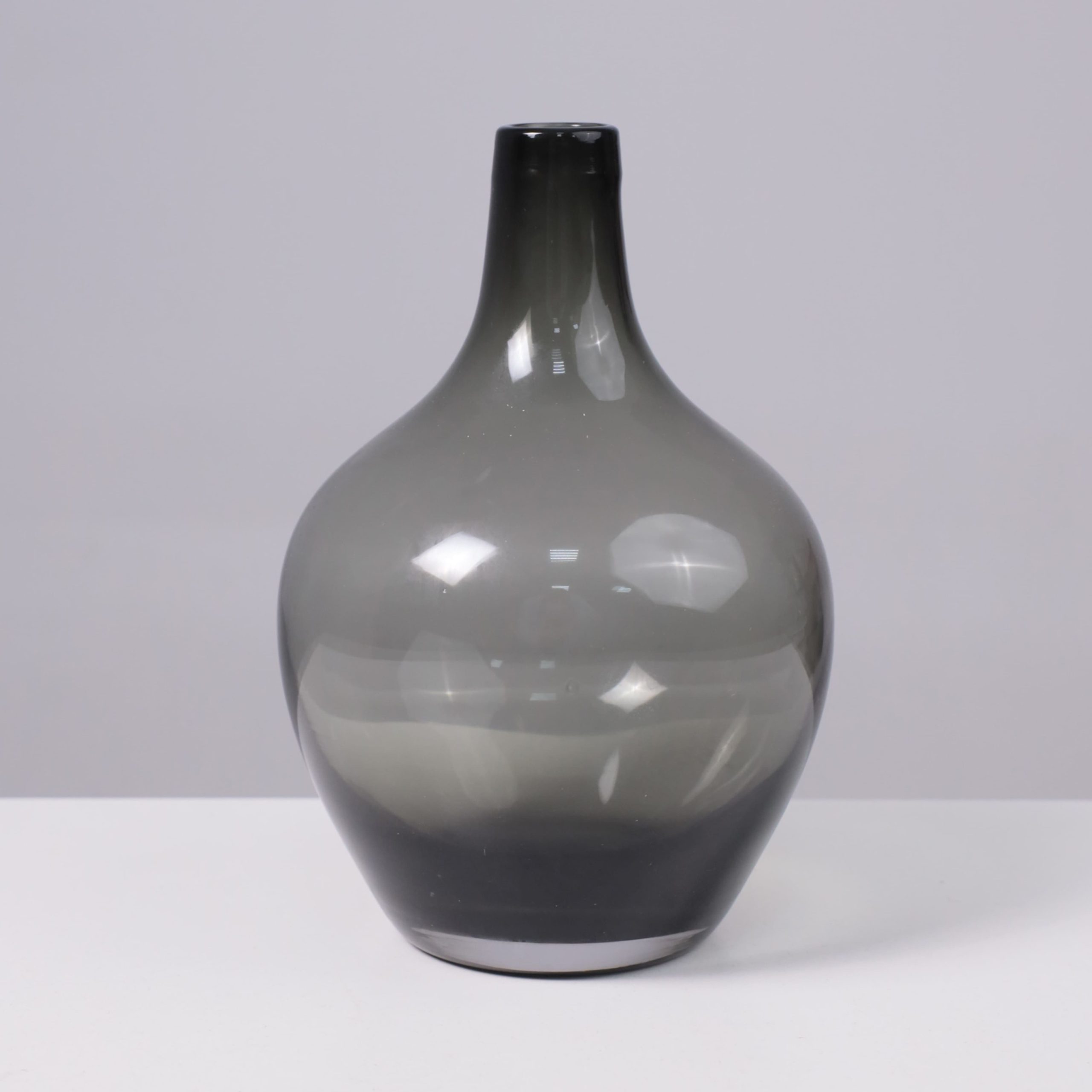 Ваза стеклянная FOAM, дымчатый, 13*20см