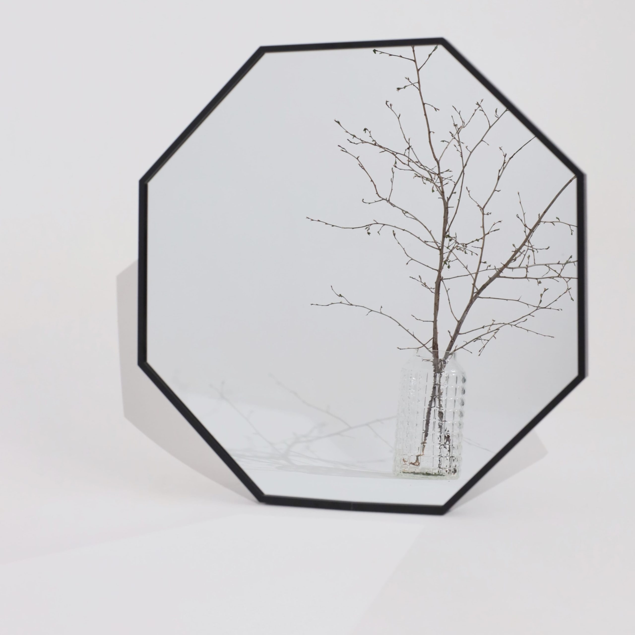 Зеркало подвесное RADIANT,600*600, черный