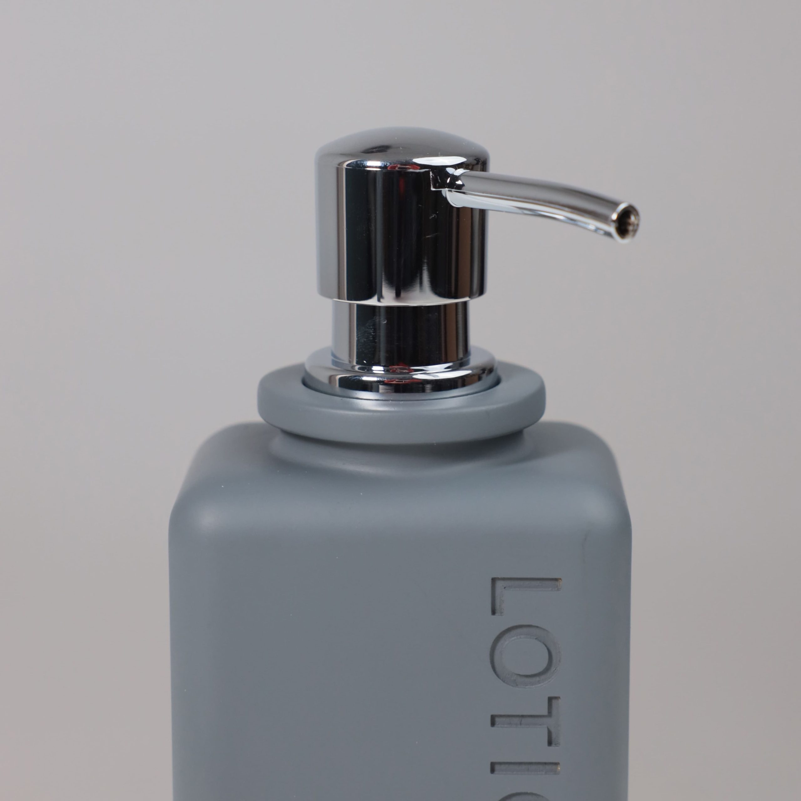 Дозатор декоративный HAVEN, серый