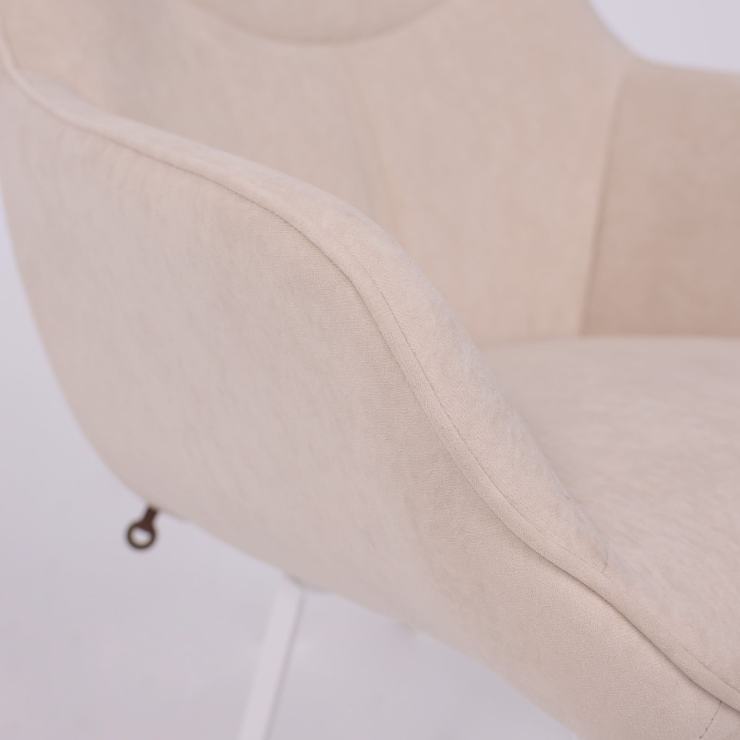 Стул ROMEO SMILE 360, b03 CREAM LUXбелый