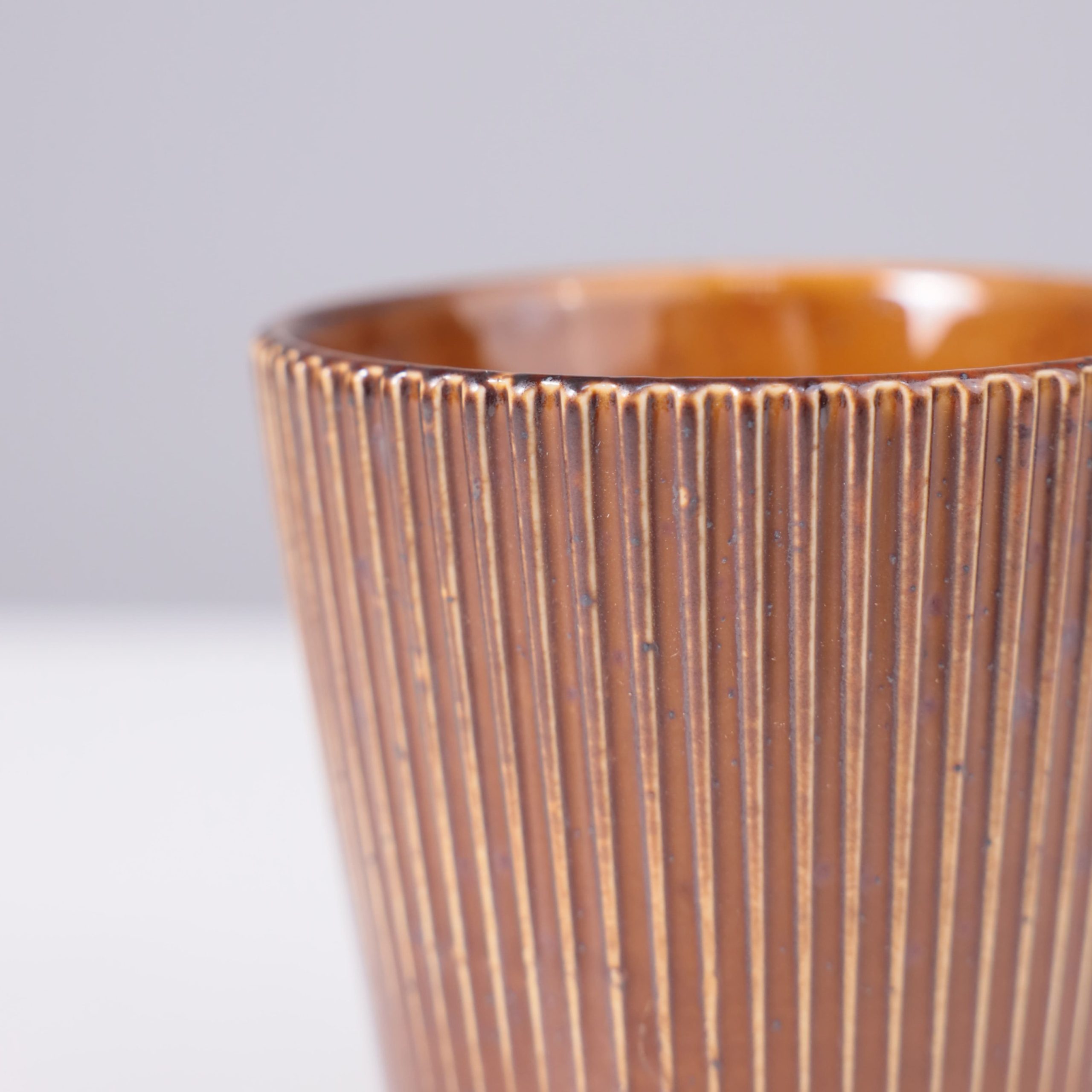 Стакан AURORA, фарфор, каштановый, 200мл