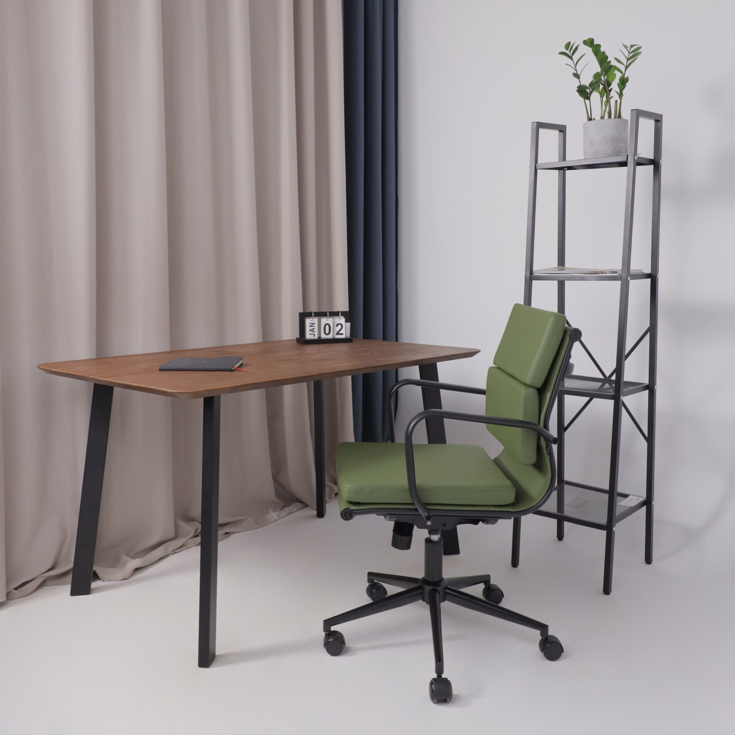 Кресло рабочее INDIGO, LB зеленый/черный