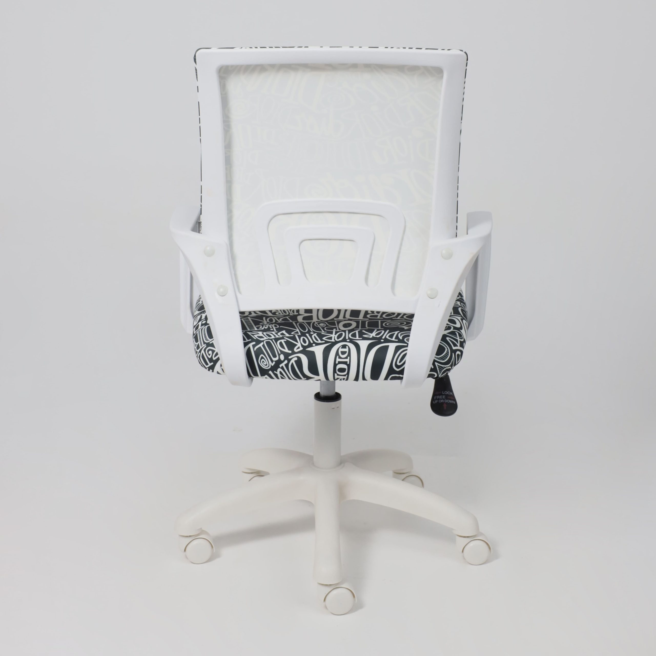 Кресло рабочее, поворотное RICCI NEW, white, ткань, черно-белая диор