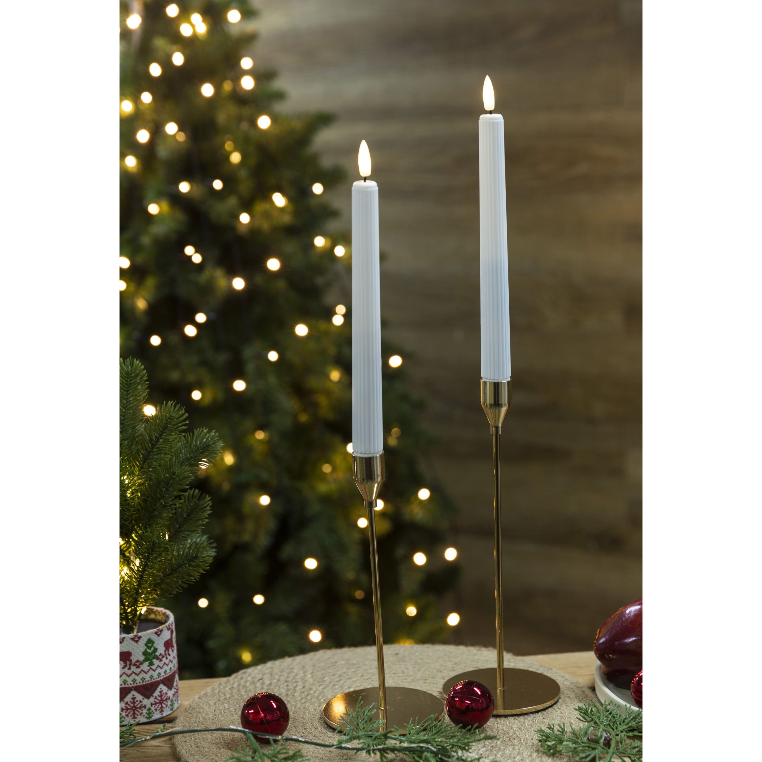 Комплект из электронных свечей AKS тип 2 ( 2 свечи 2.4х25.3см 1LEDх2, 2ААх2 )