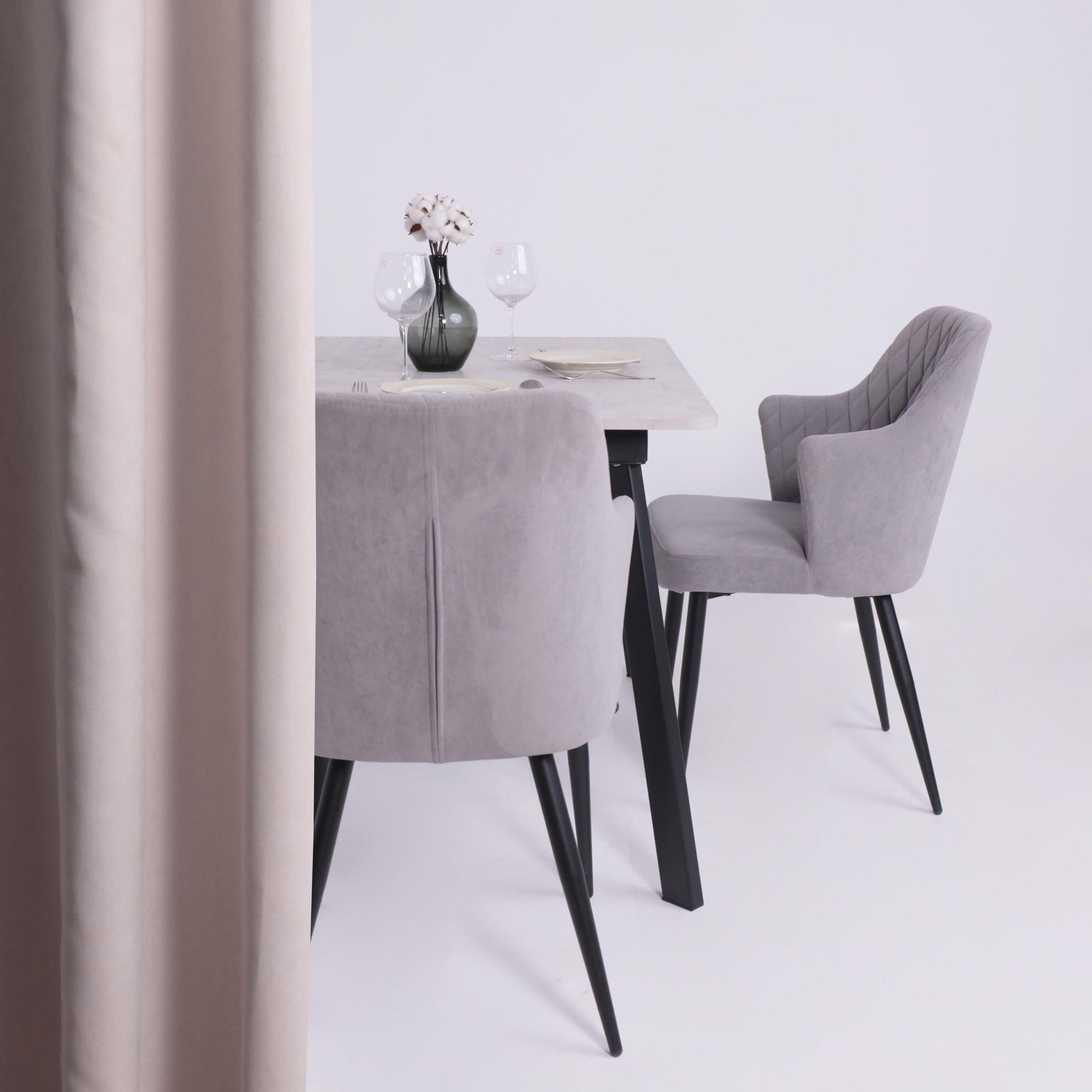 Стол AV 1209/1, ЛМДФ, раздвижной 1200(1600)*800 Ароза светлая/черный