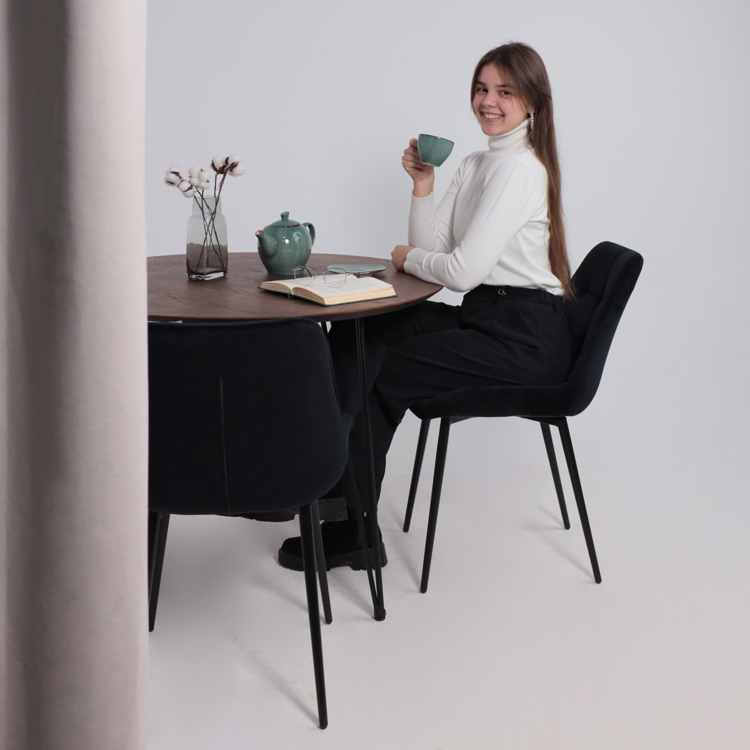 Стол ДЕМАВЕНД, d100*74, дуб мореный/черный (ПР-4 DSW (Т27) (02) Кс-12)