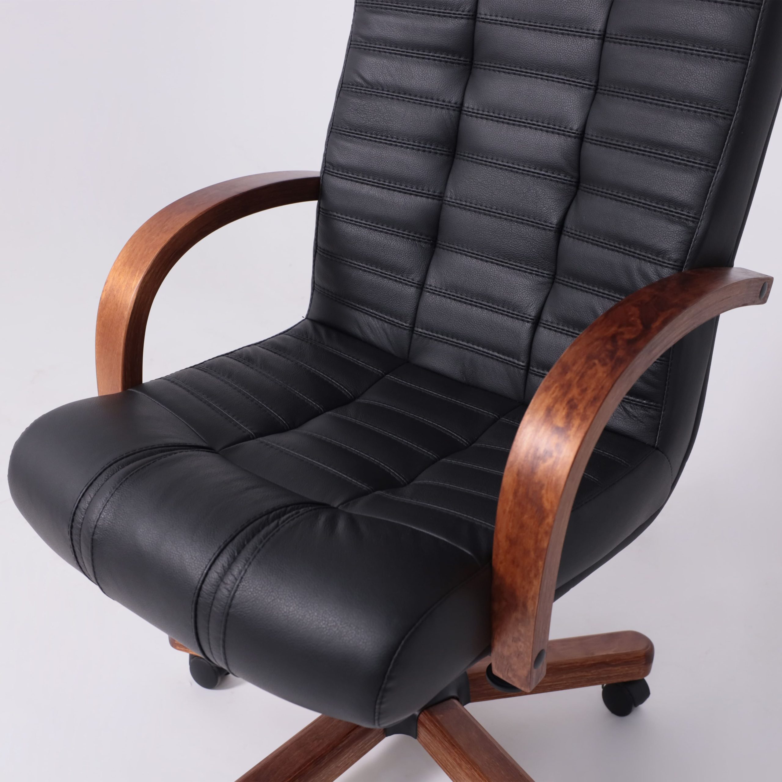 Кресло Атлант экстра (орех светлый) кожа (черная) мультиблок