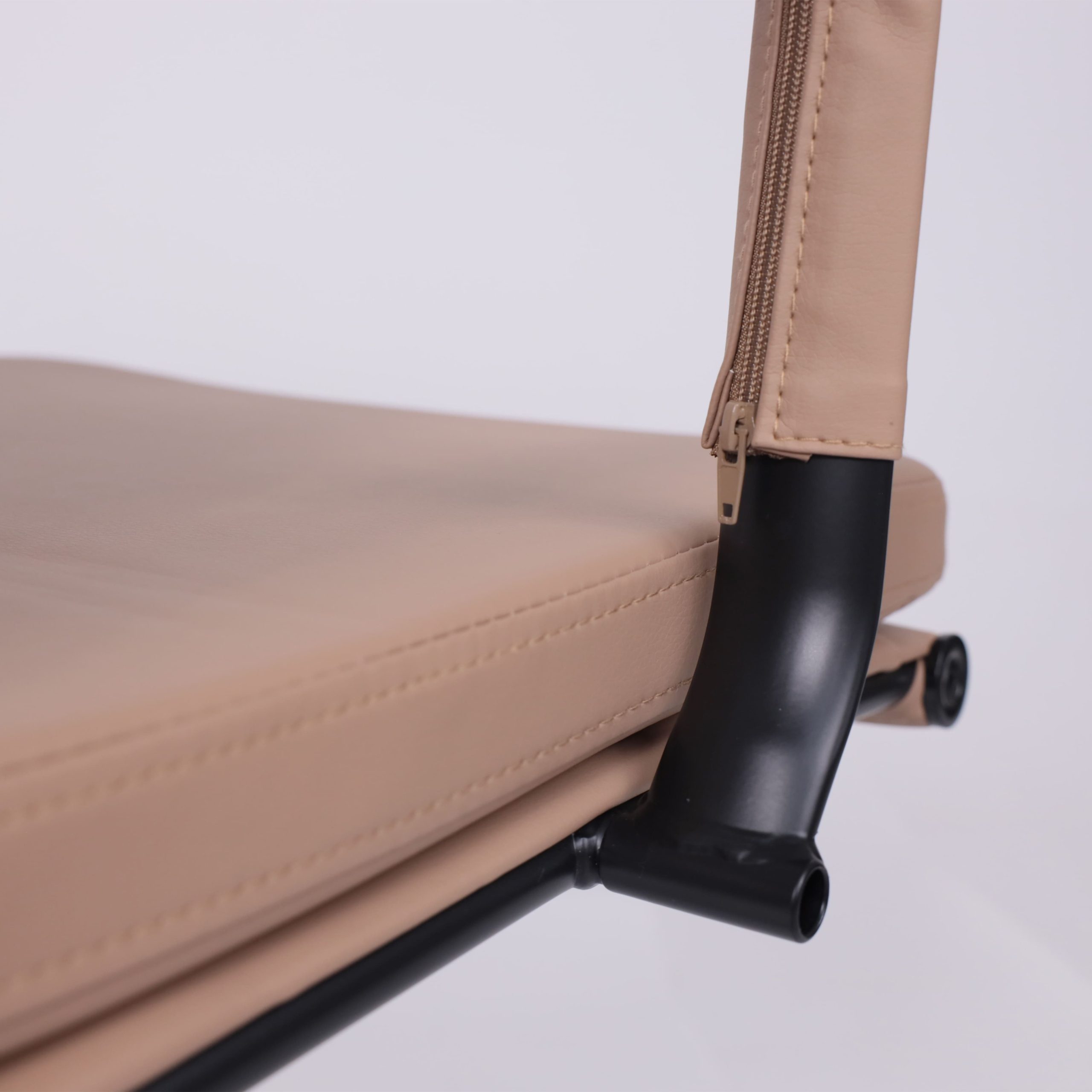 Кресло рабочее INDIGO, LB кофейный/черный