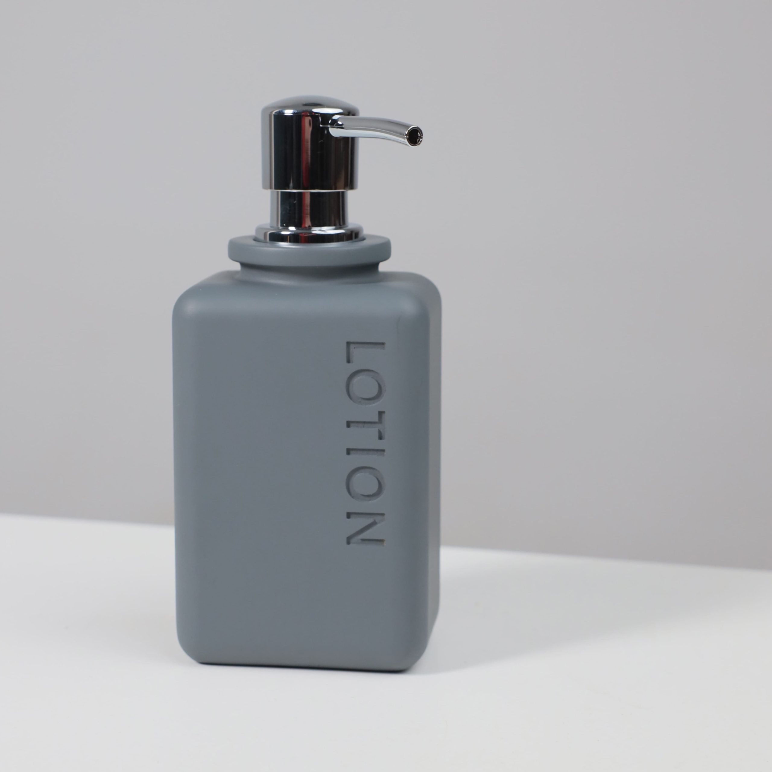 Дозатор декоративный HAVEN, серый