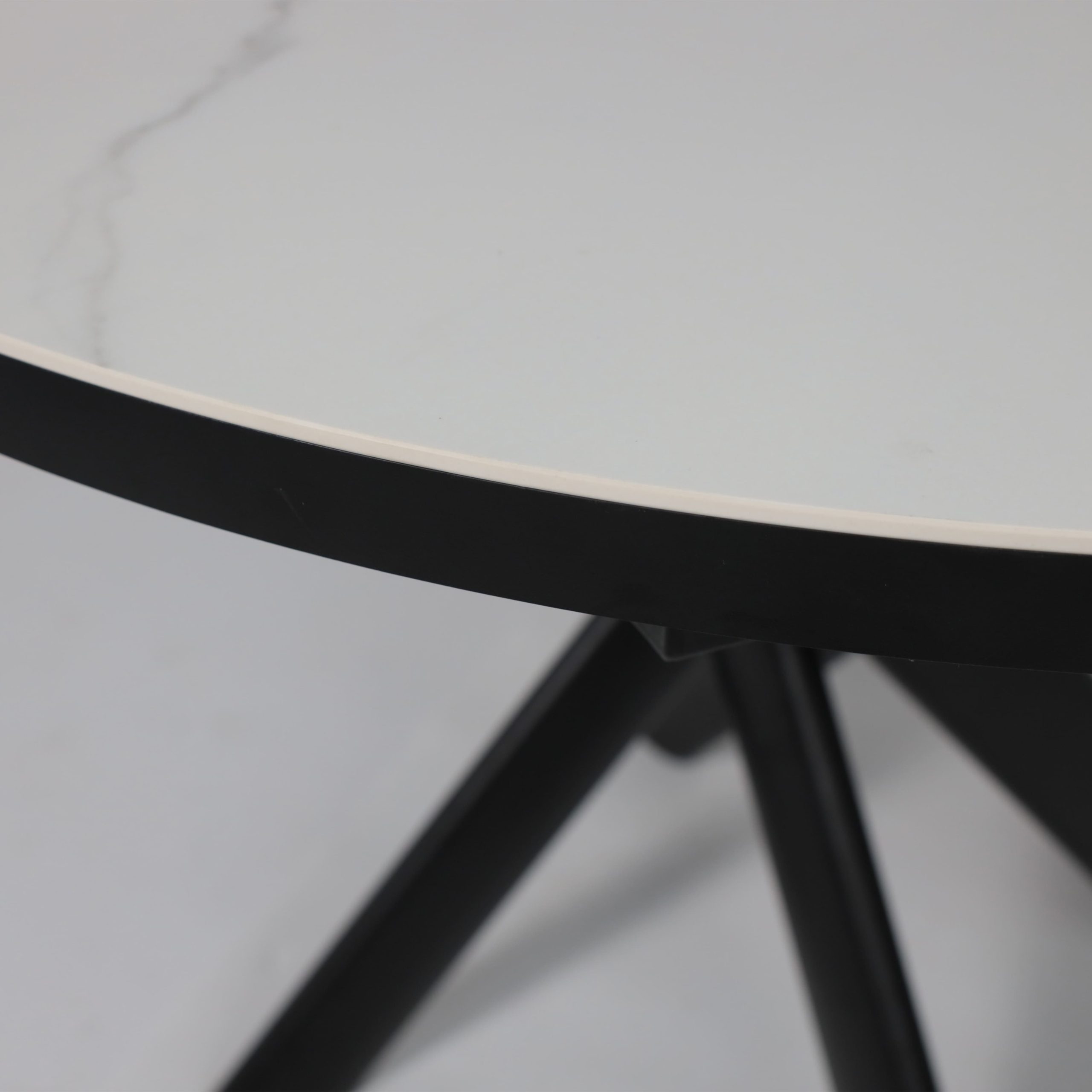 Стол RONALDO-120, круглый раздвижной 120(160), PATAGONOA BIANCO GLOSS PREMIUM CER/Черный