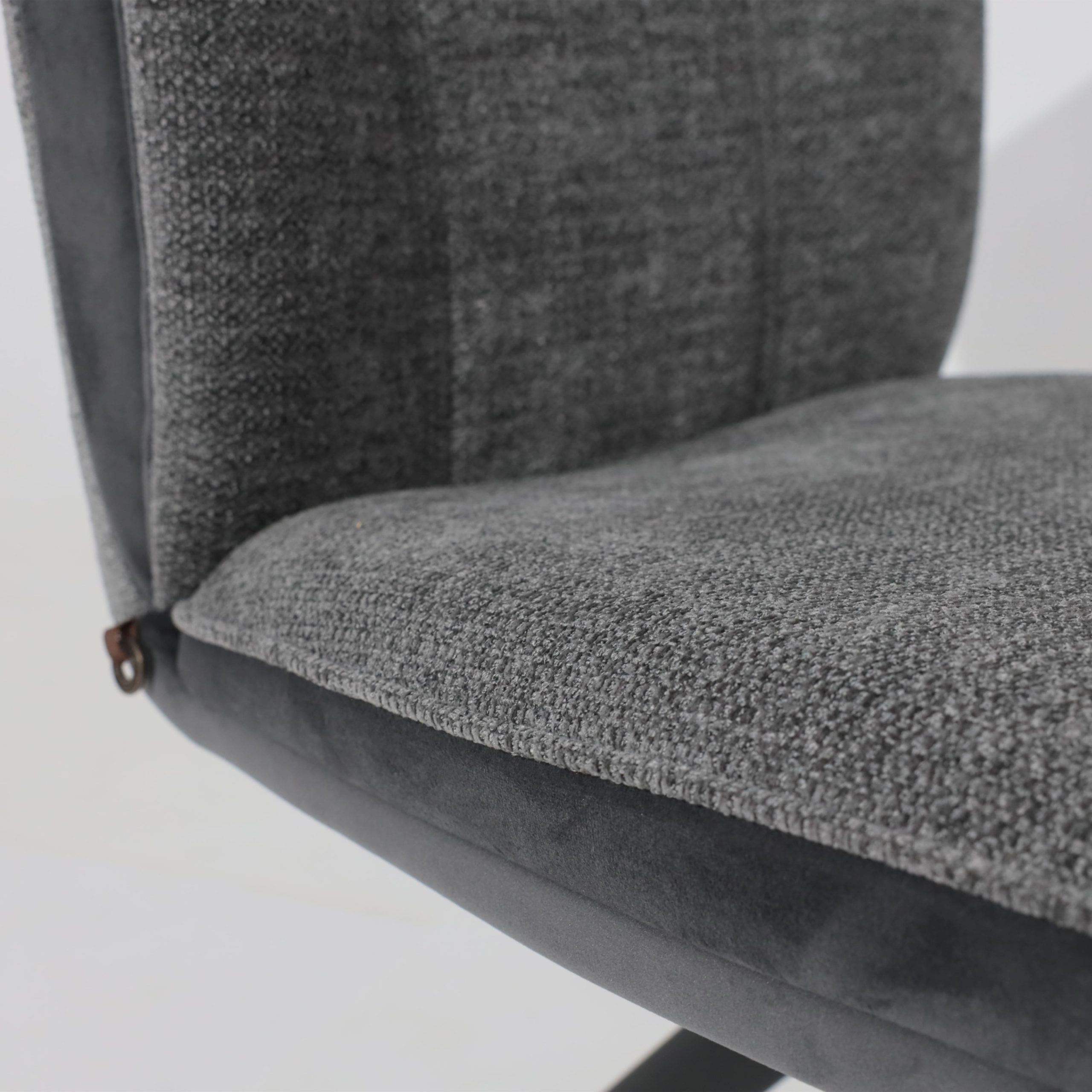 Стул SMART-R 360, g22 GRAPHITE шенилл LUX - d10 HEMATITE LUXчерный