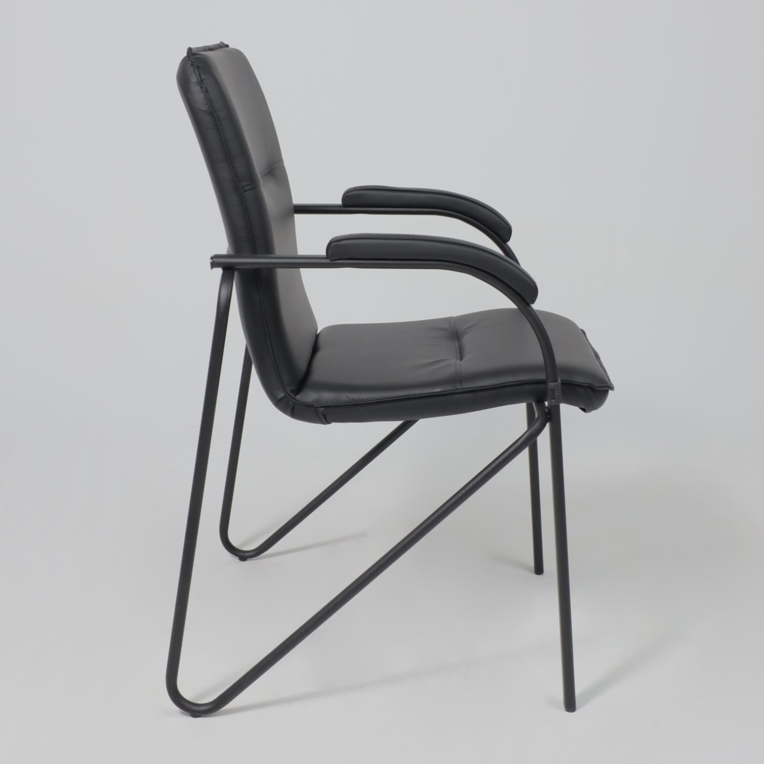 Кресло SAMBA AKS-1, основание черное, Pegasso черный, мягкие подлокотники