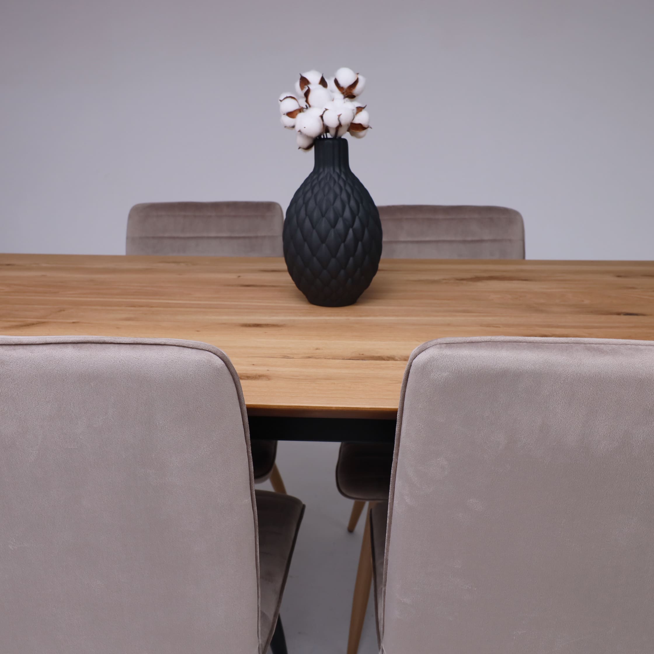 Стол САНГАЙ раздвижной, 136(196)*80*80, дуб натуральный / черный (ПрР-7 DSW (02) ТрН/Р-80)