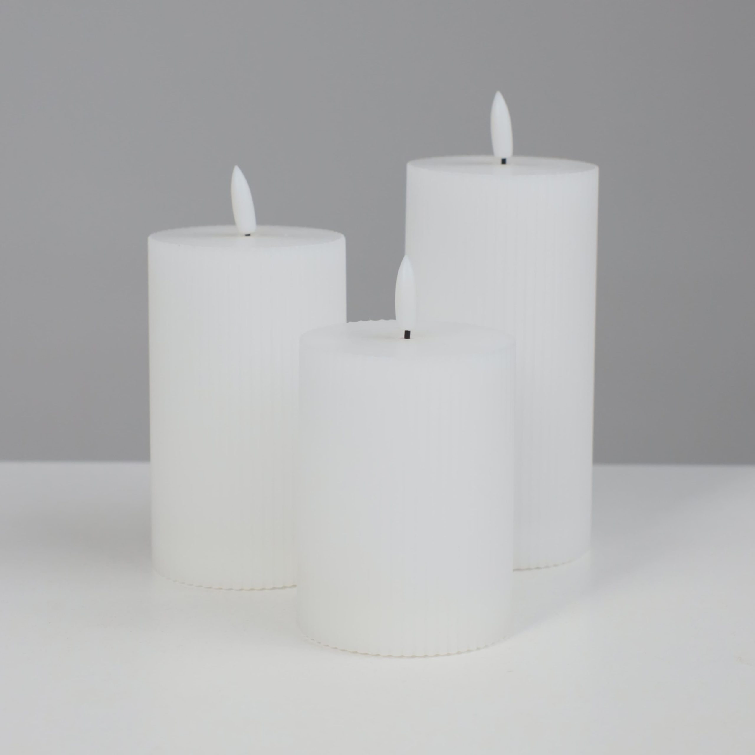 Комплект из электронных свечей AKS тип 1 ( 3 свечи 7.5х13/15.5/18см 1LEDх3, 2ААх3 )