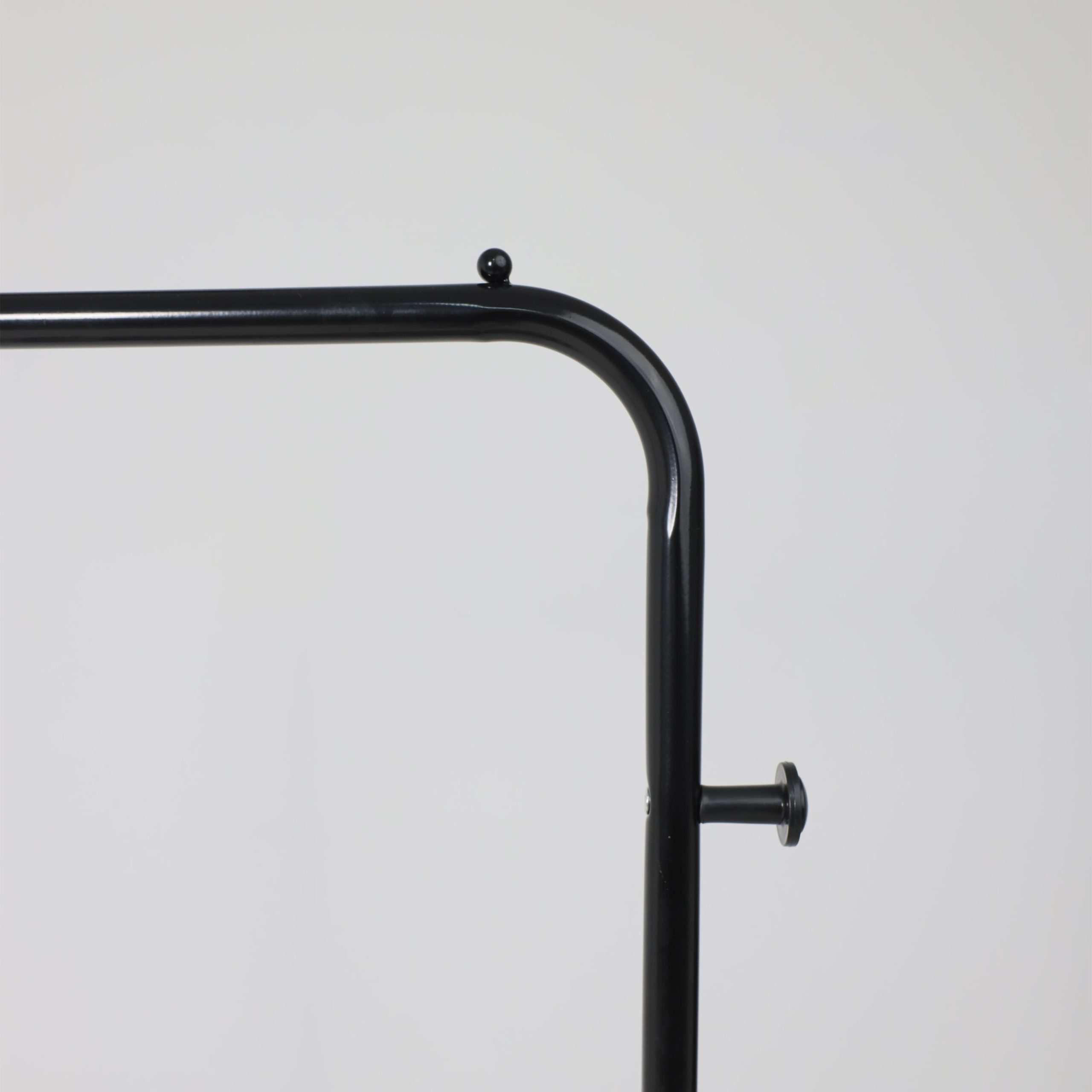 Стойка для одежды HARMONY, черная