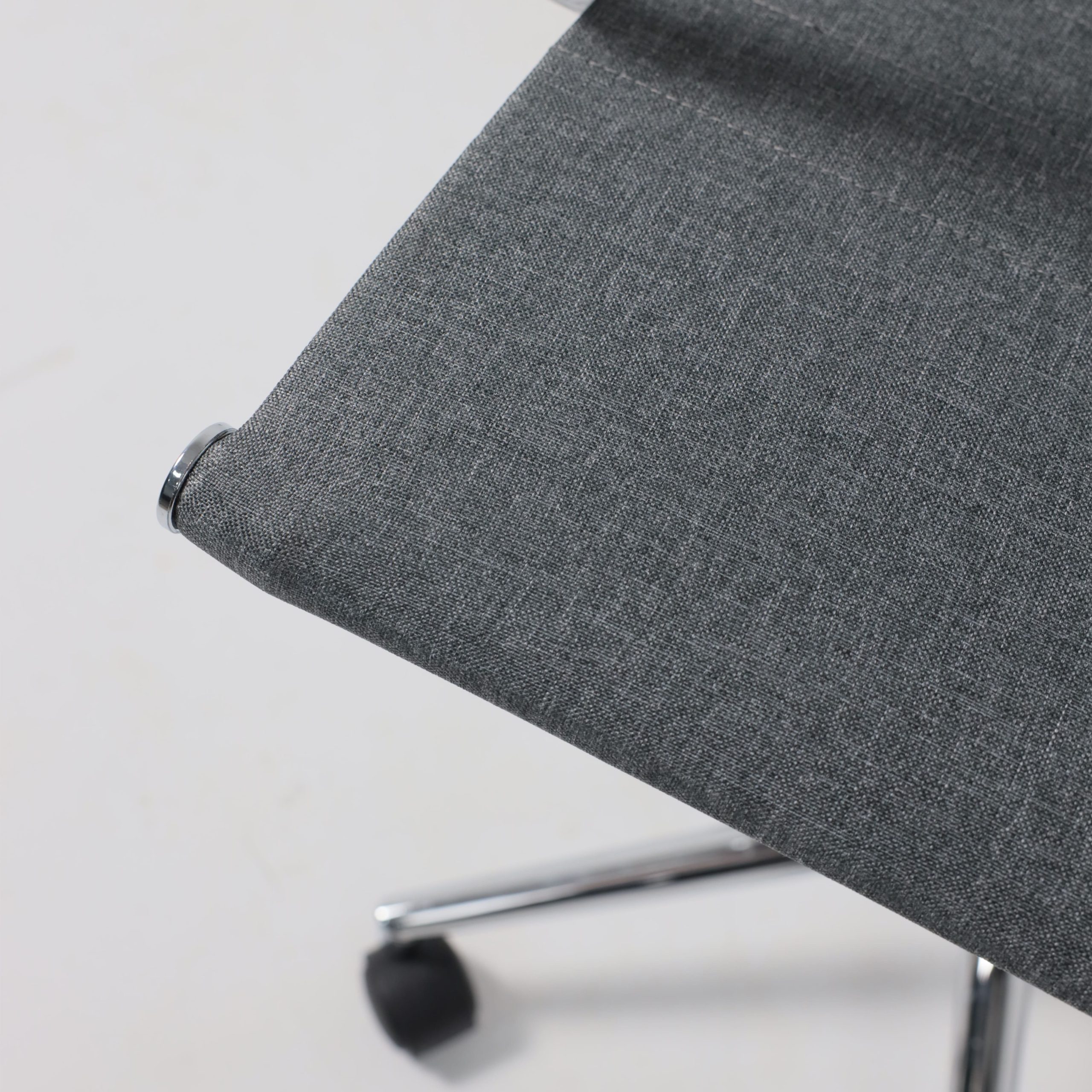 Кресло поворотное EVELIN, ткань, серый