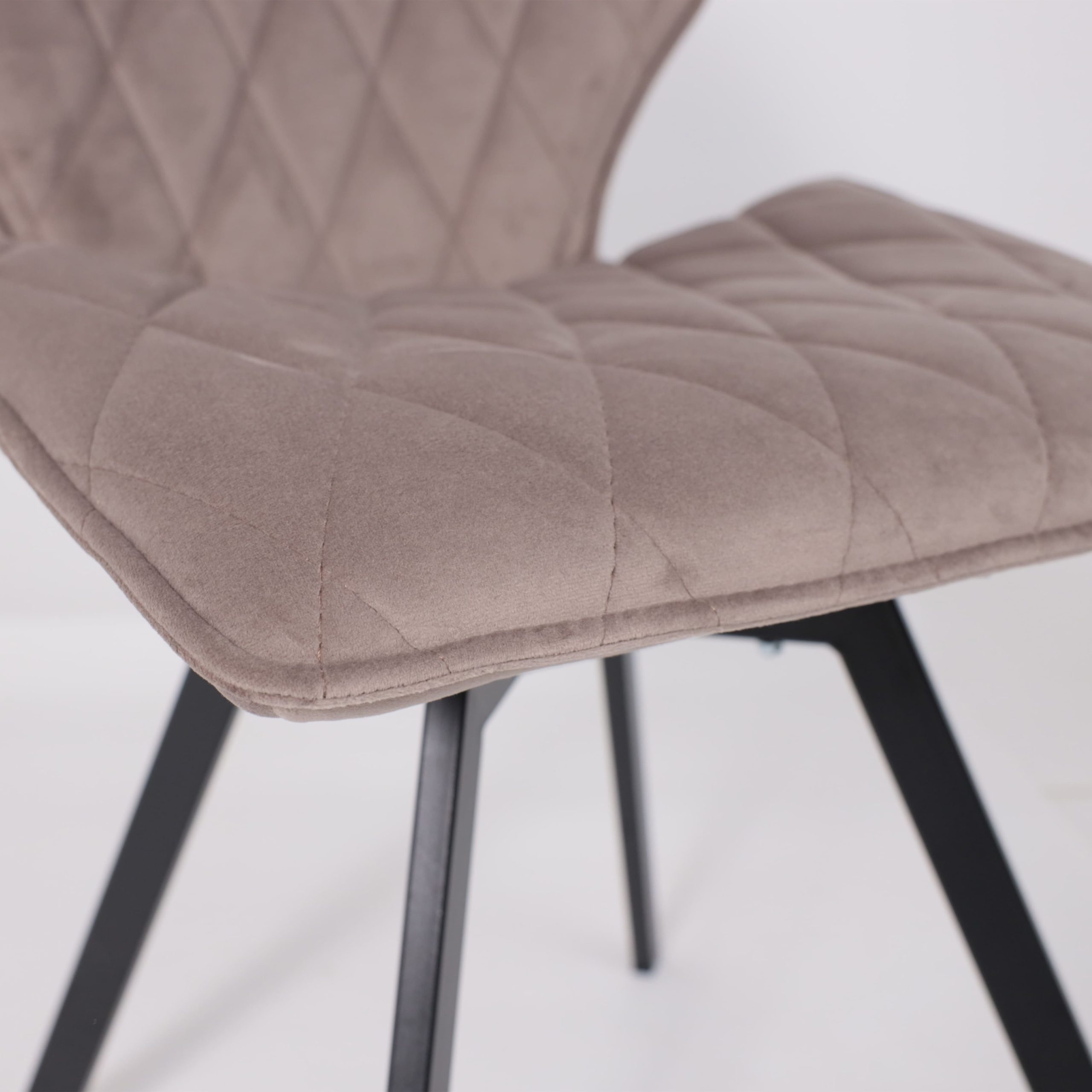 Стул Rafael M-R 360, d05 CAPPUCCINO LUXчерный