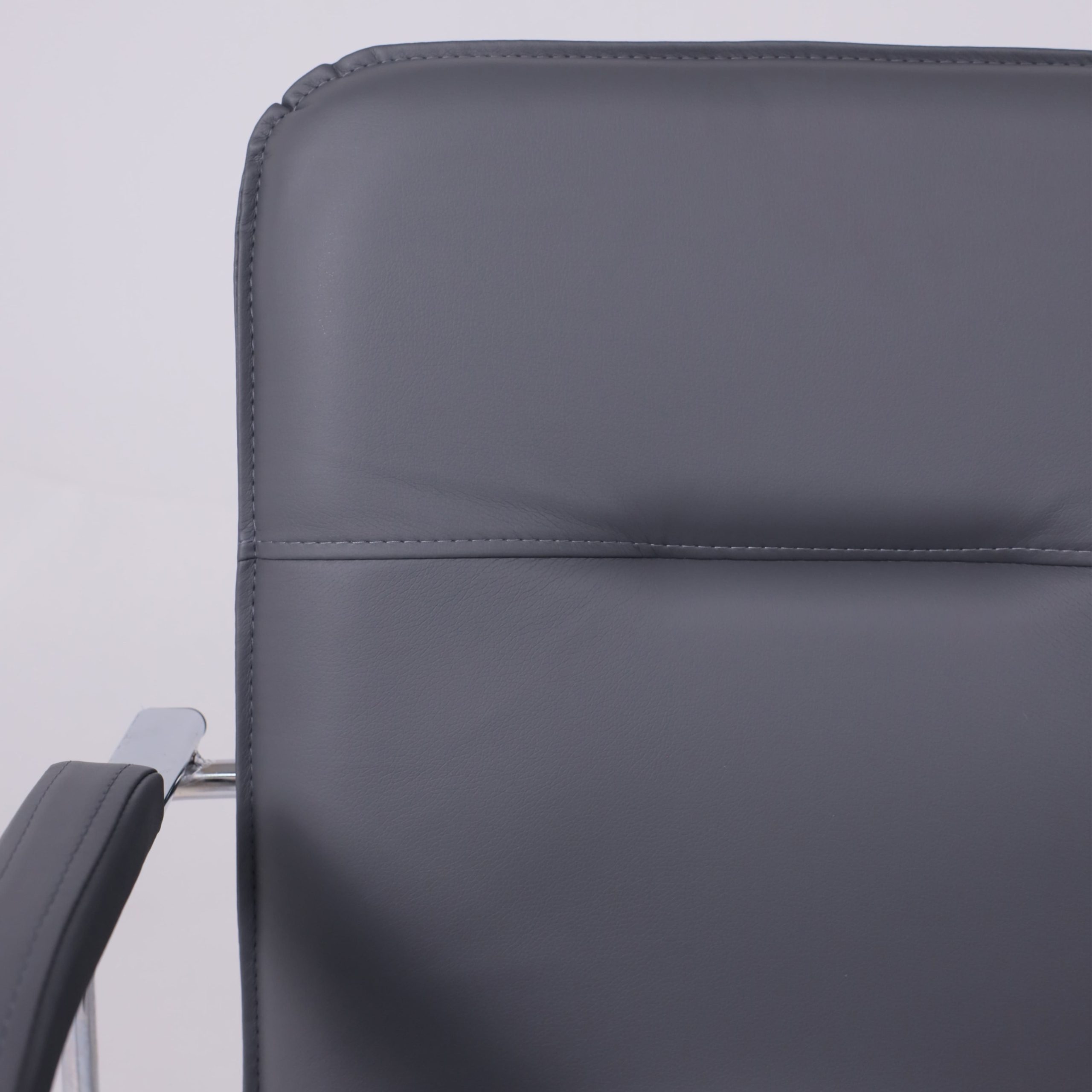 Кресло SAMBA AKS-1 Pegasso светло-серый, мягкие подлокотники