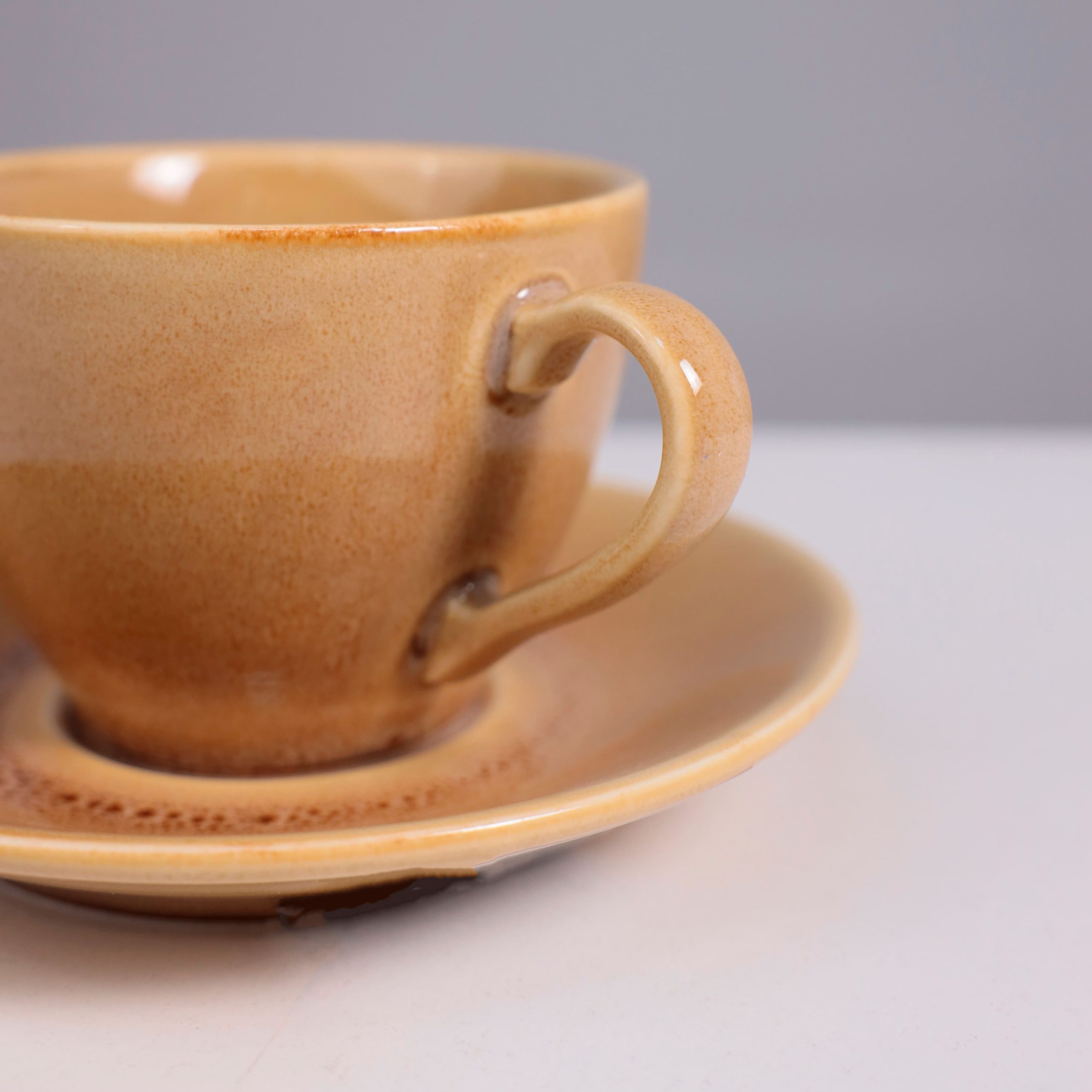 Чайный набор OPALUS, фарфор, пшеничный, кружка 200мл + блюдце