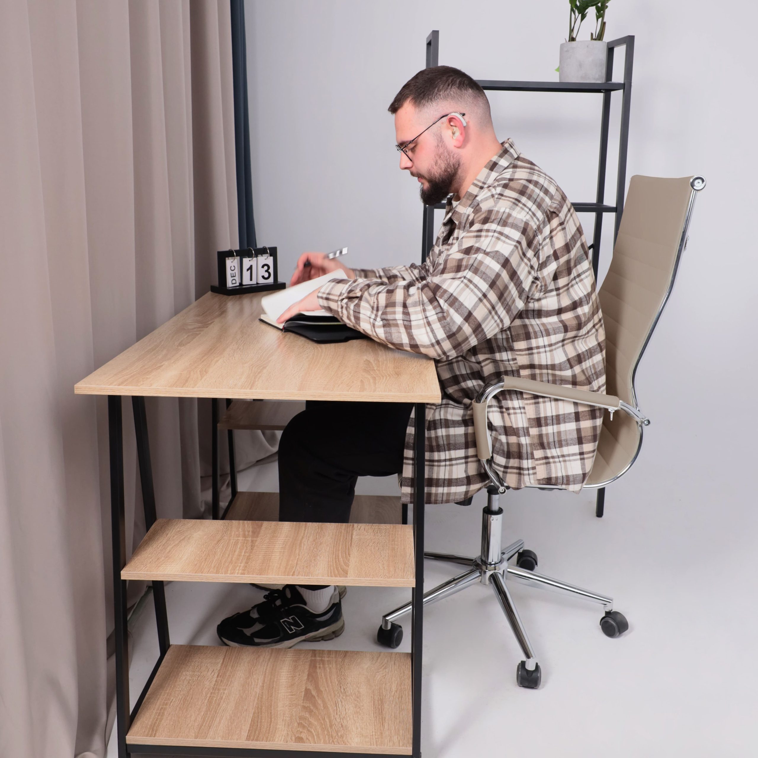 Кресло поворотное EVELIN, экокожа, бежевый