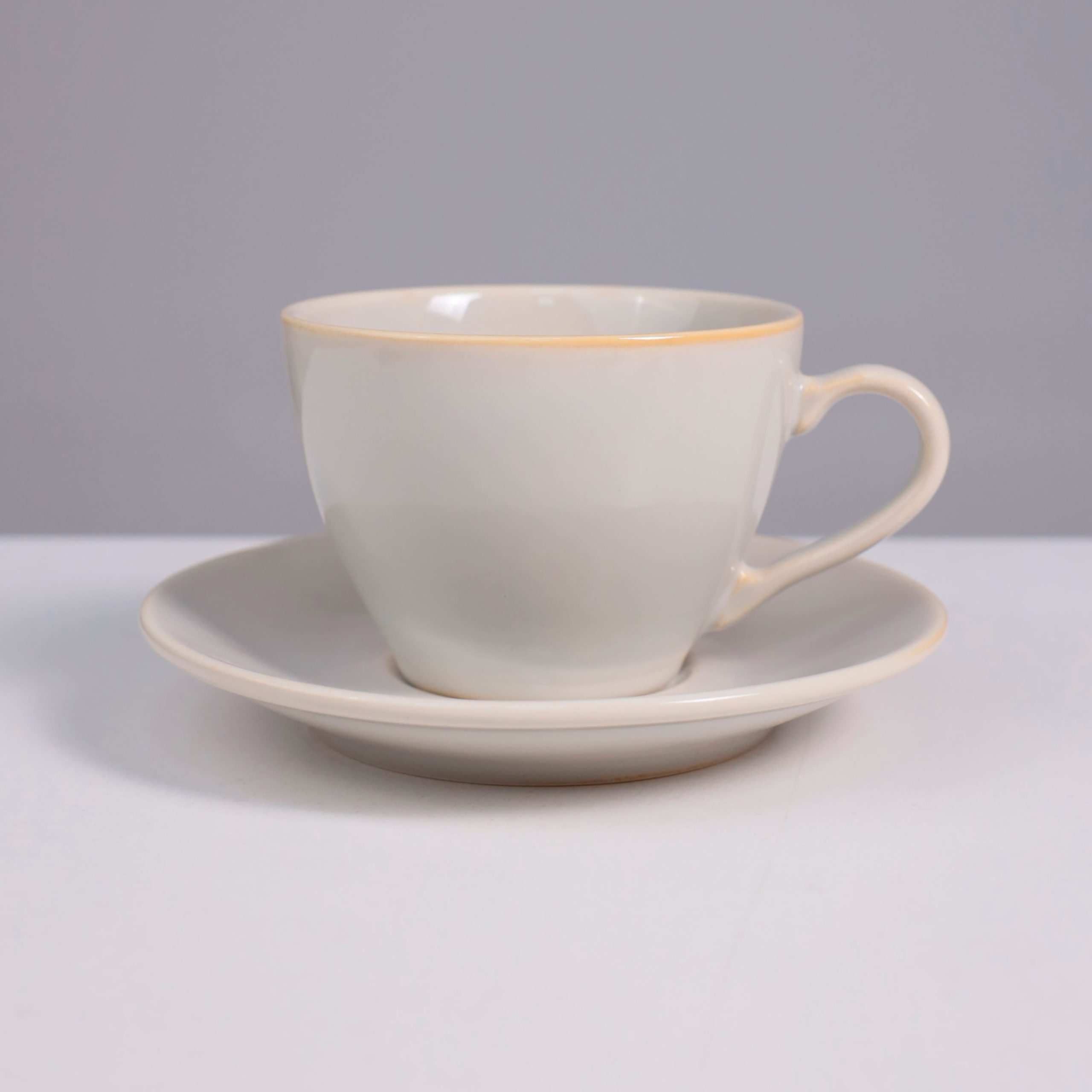 Чайный набор OPALUS, фарфор, айвори, кружка 200мл + блюдце