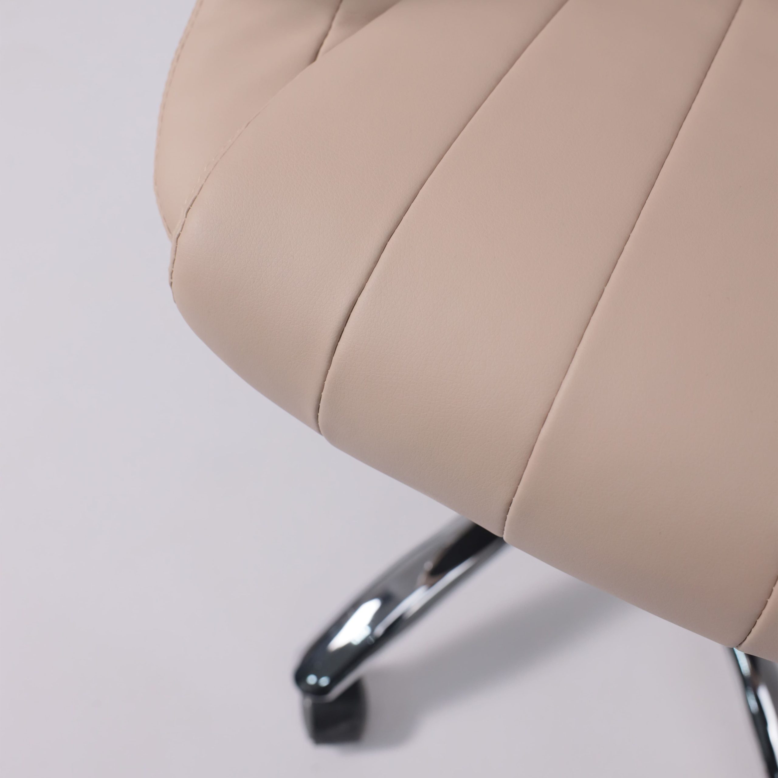 Кресло поворотное MASTIF, ECO, бежевый