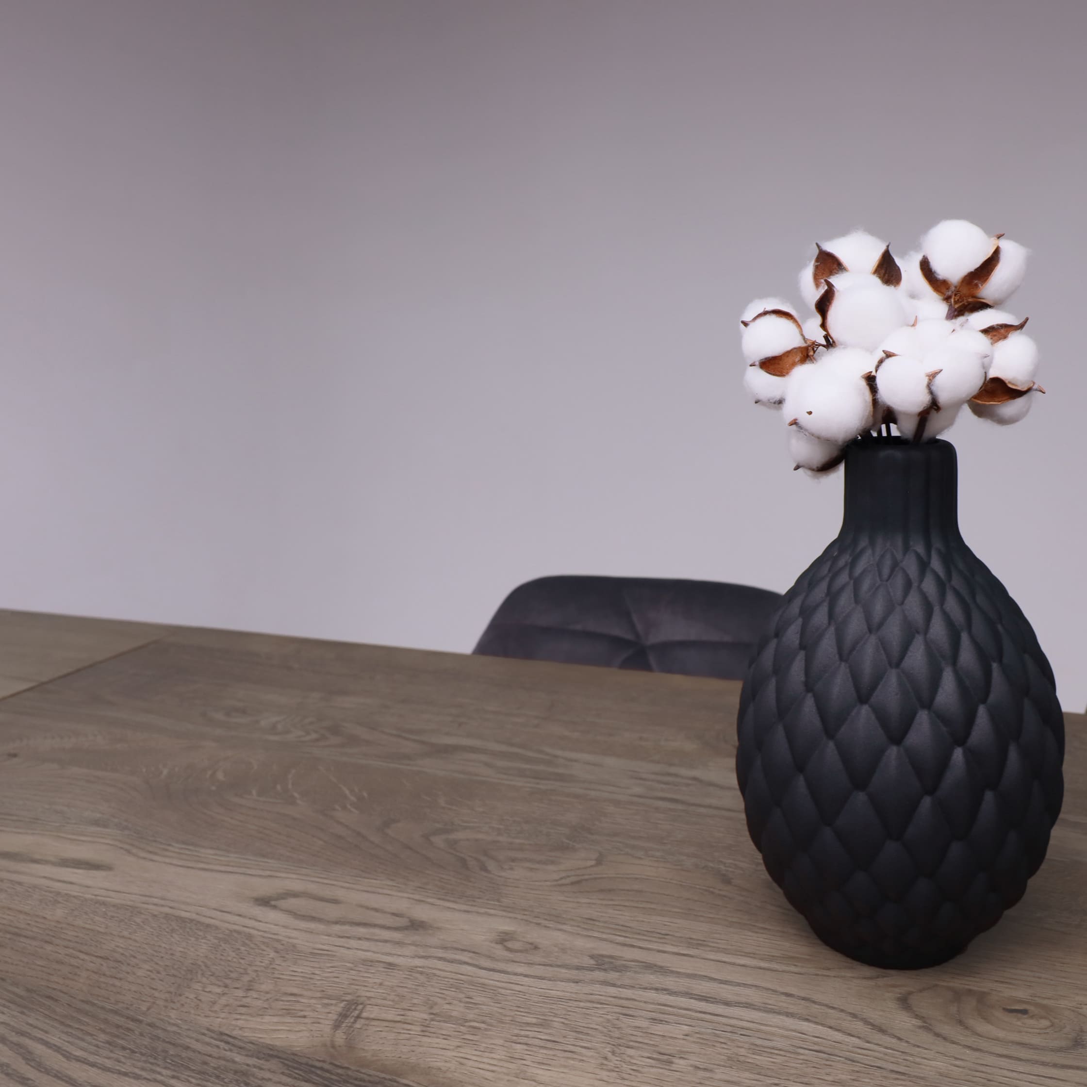 Стол САНГАЙ раздвижной, 136(196)*80*80, дуб галифакс табак / черный (ПрР-7 DSW (02) ТрН/Р-80)