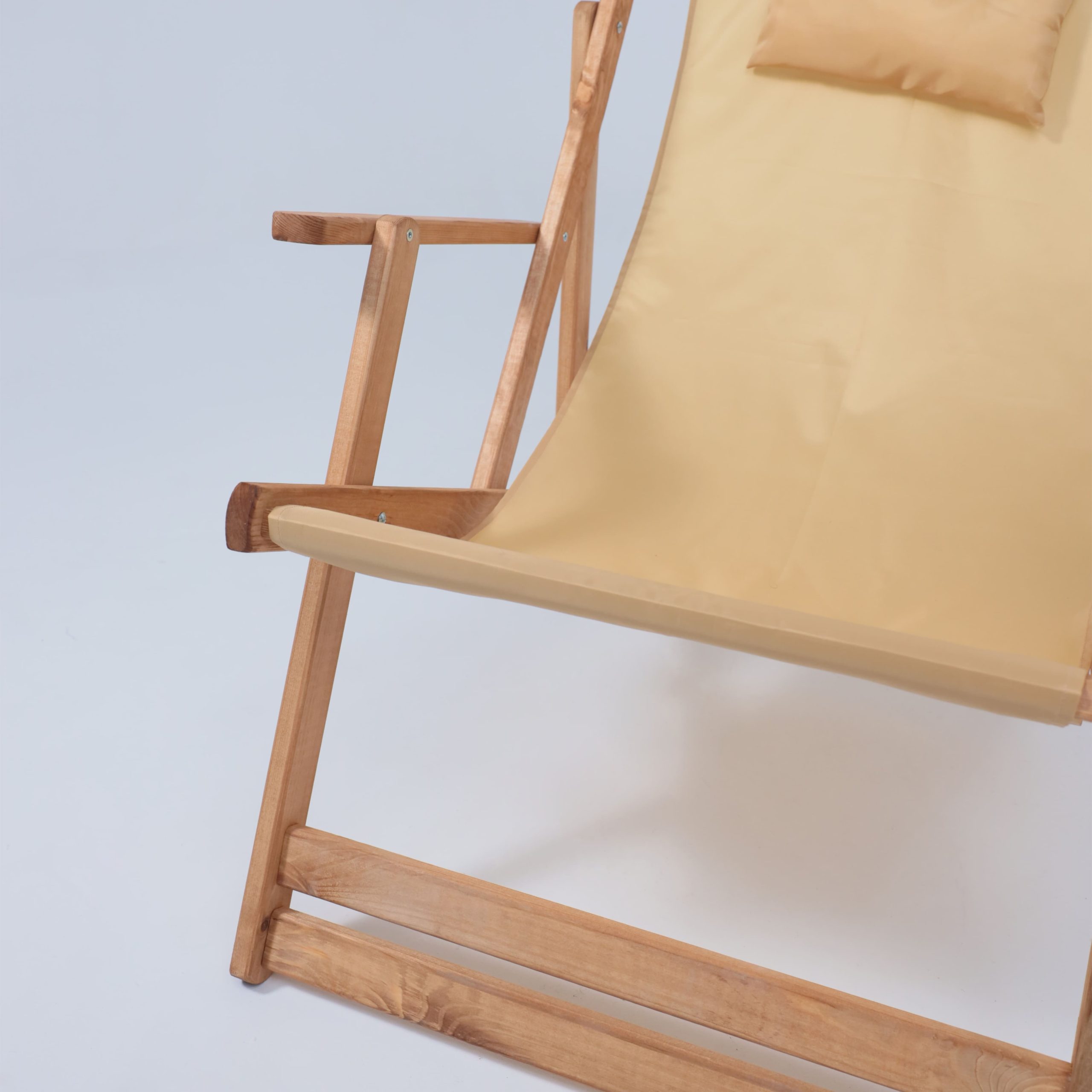 Кресло-шезлонг с подлокотниками DYATEL сиденье из ткани сосна (цвет дуб)