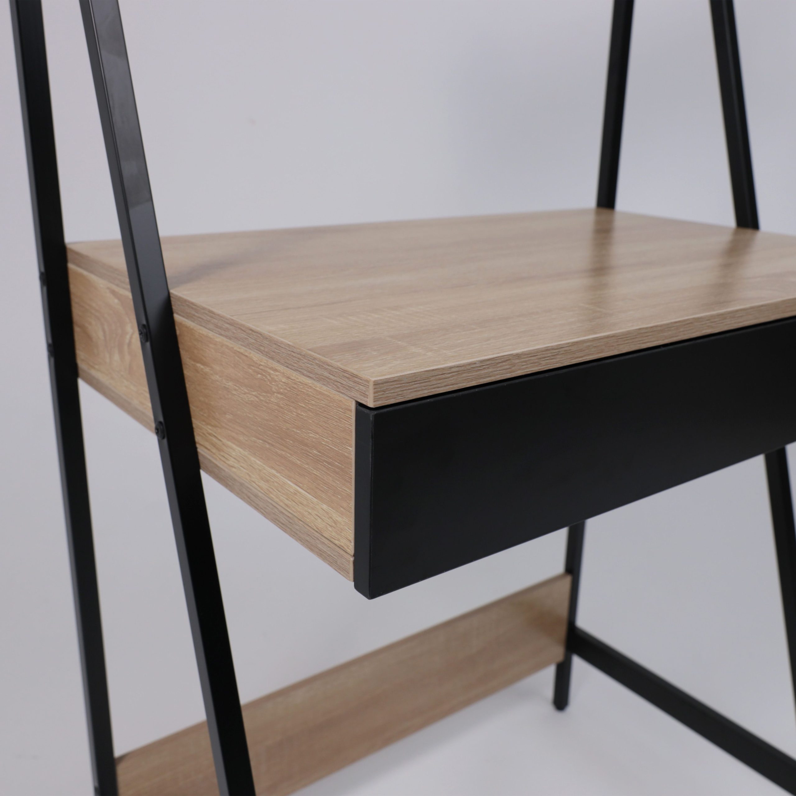 Стол письменный SHAPE, светлый дуб/черный металл, 740*480*1465