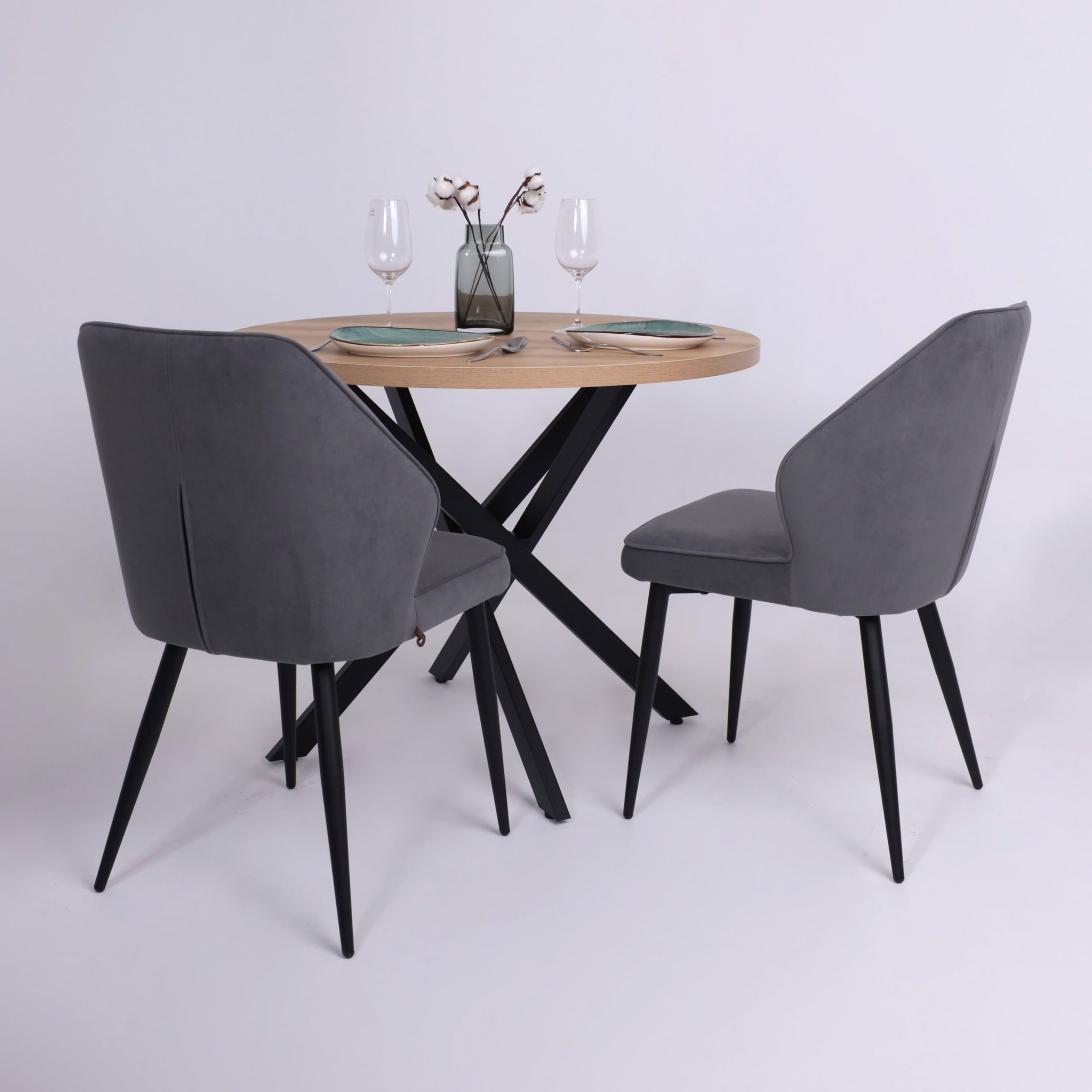 Стол РИГА, D950, Дуб Сильверджек Ореховый/Черный