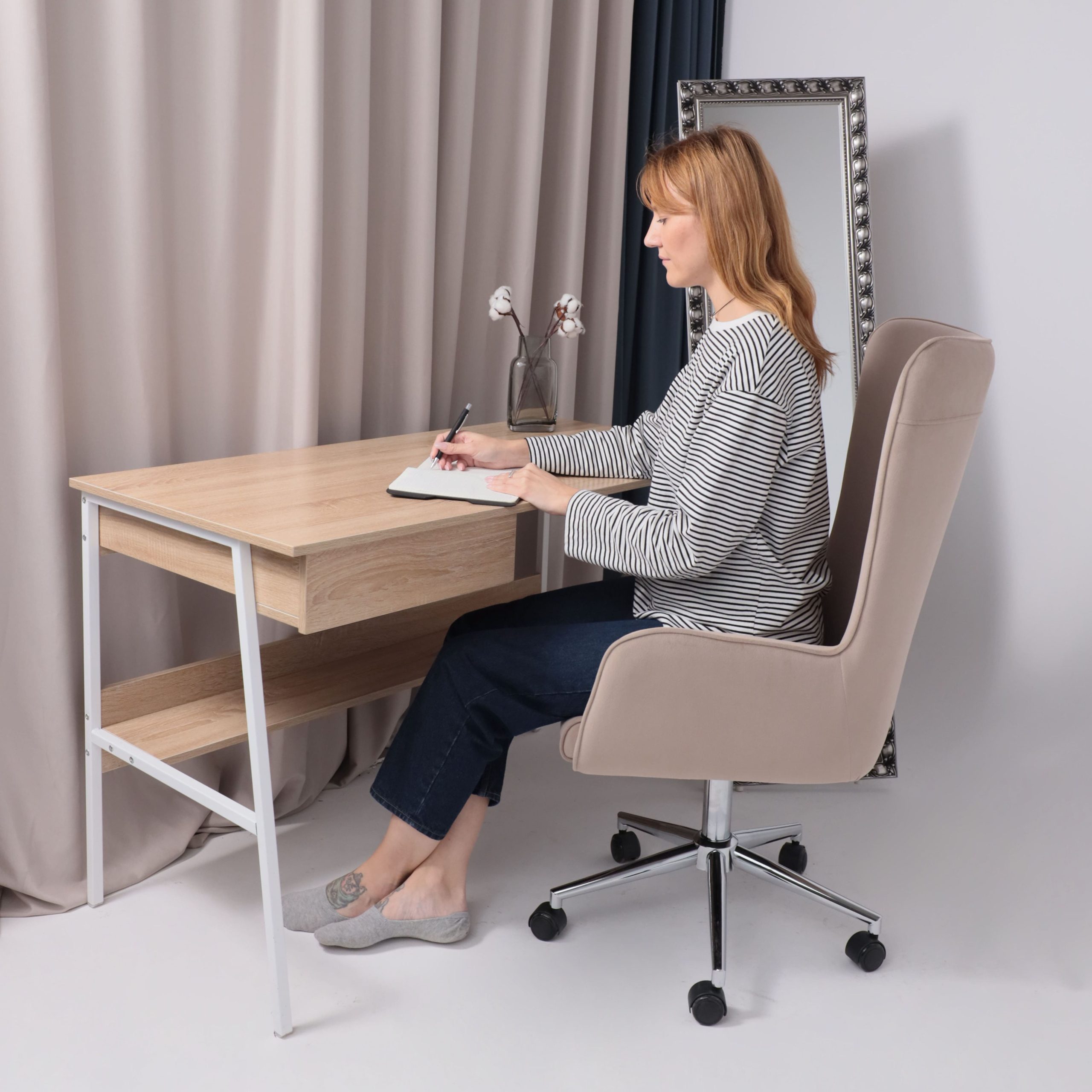 Кресло поворотное BELLA XL chrome, Kiton 714 Powder, велюр/пудровый