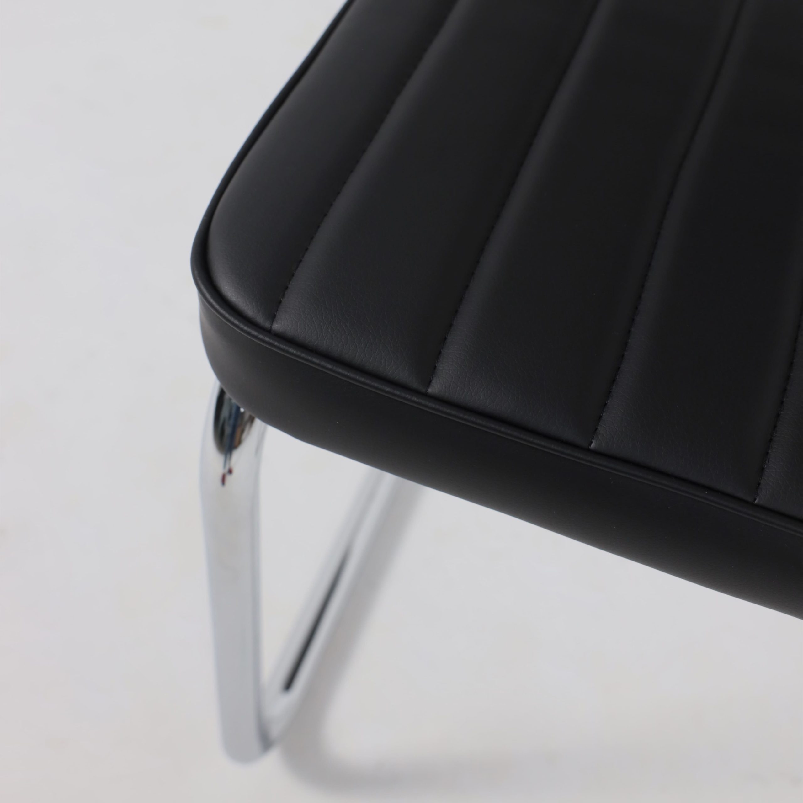 Кресло СЛАВИЯ Люкс, Pegaso черная экокожа/хром