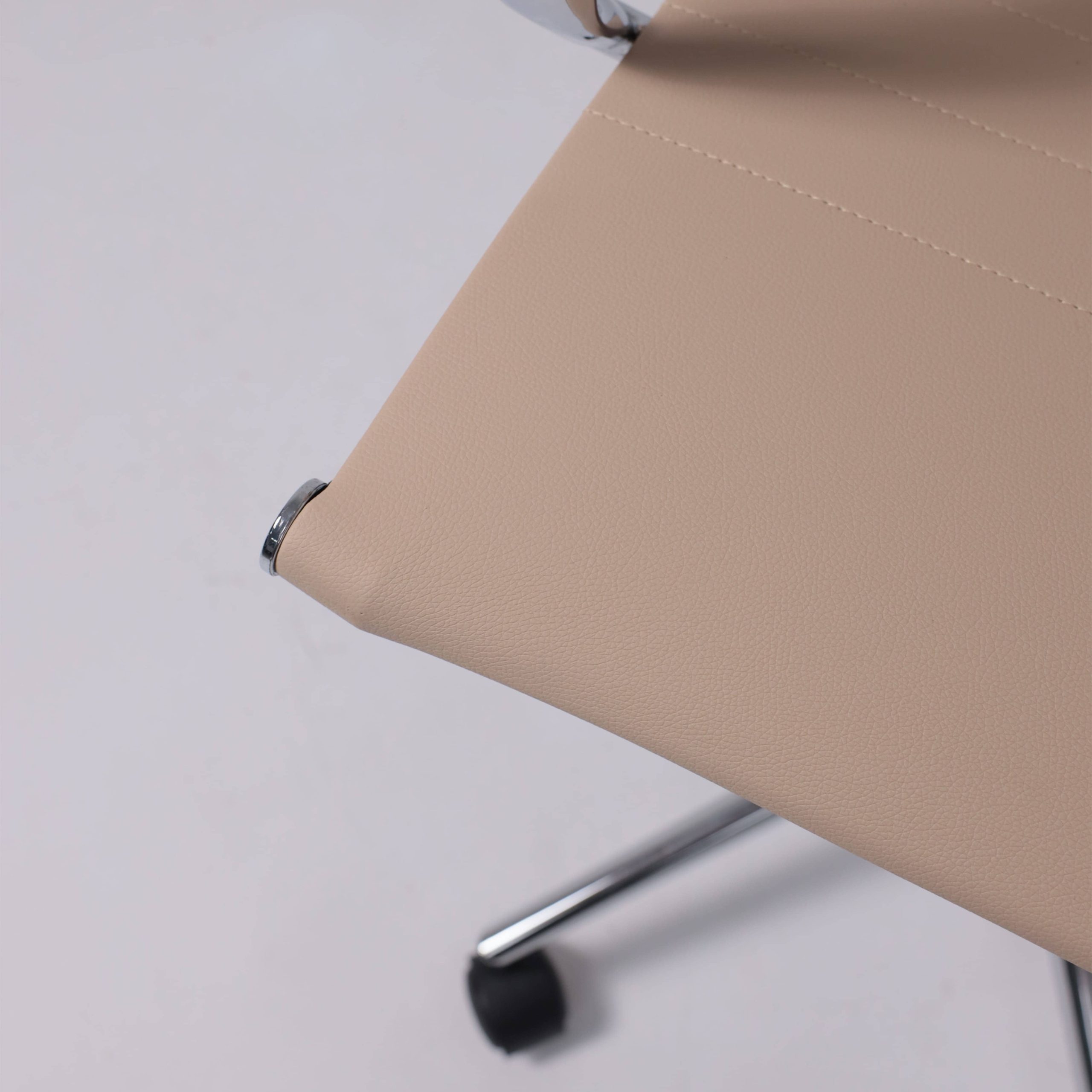 Кресло поворотное EVELIN, экокожа, бежевый