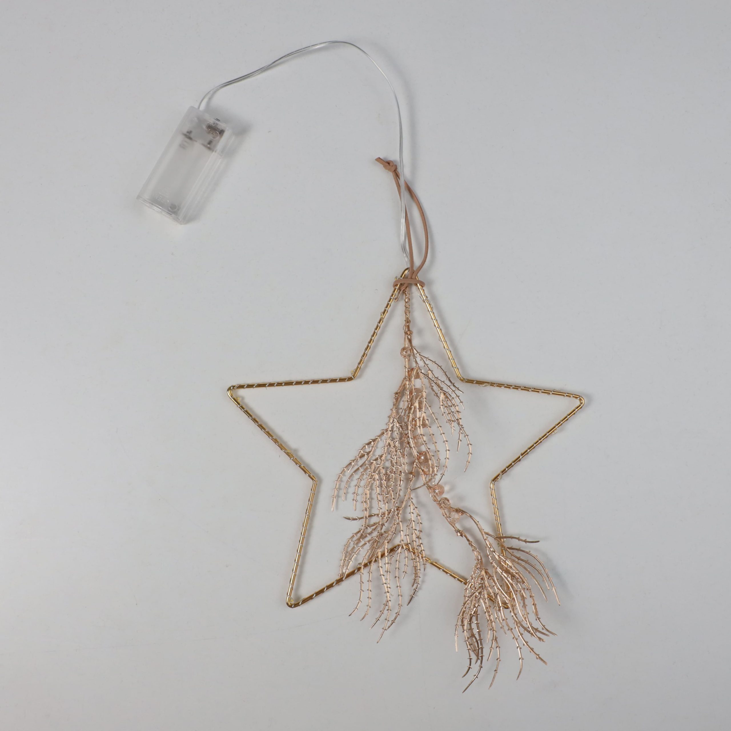 Светодиодный декор AKS тип 6 ( Звезда с веткой 25х24см 18LED, 2АА )