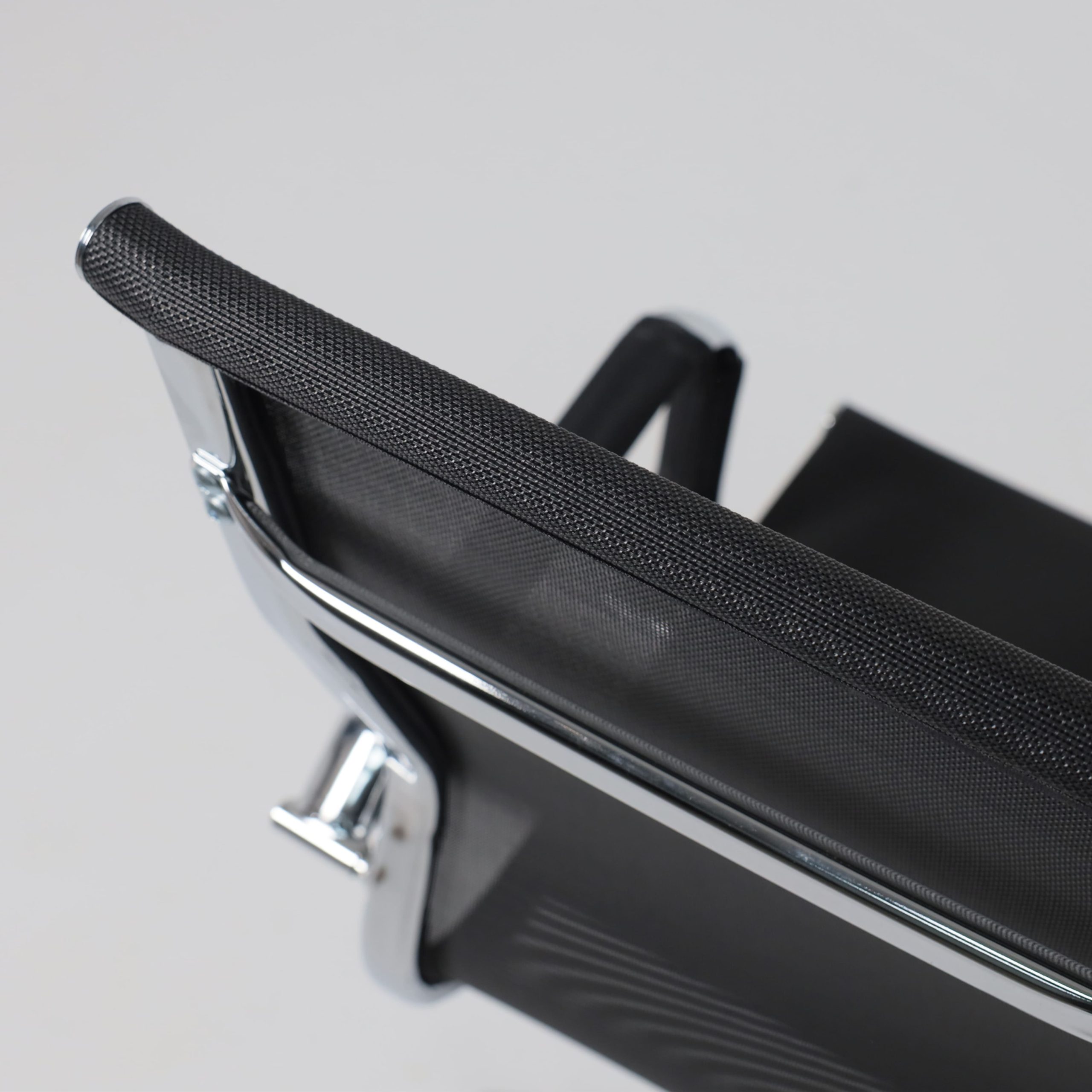 Кресло поворотное MARX, сетка, чёрный