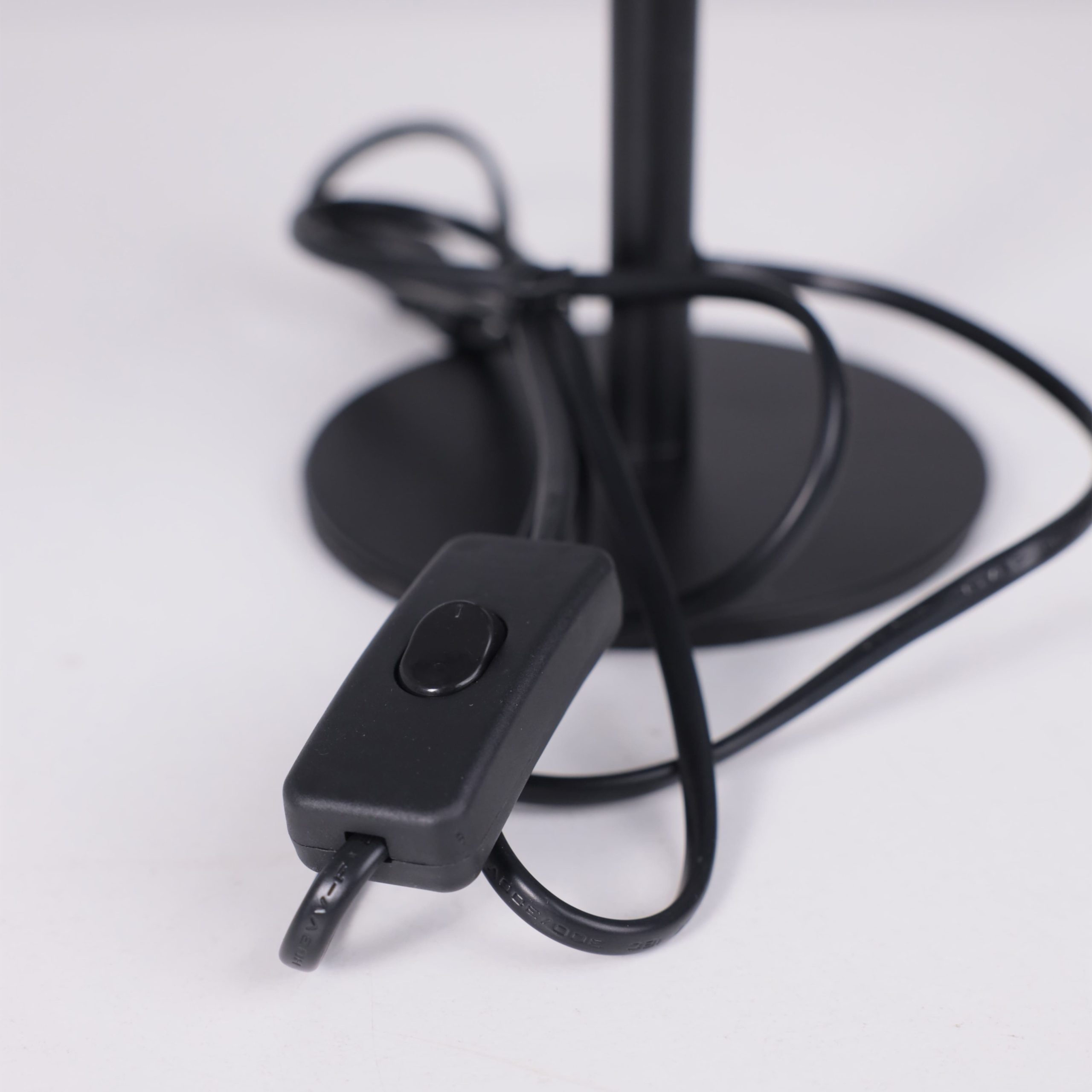 Светильник SHADOW, настольный, E27, черный