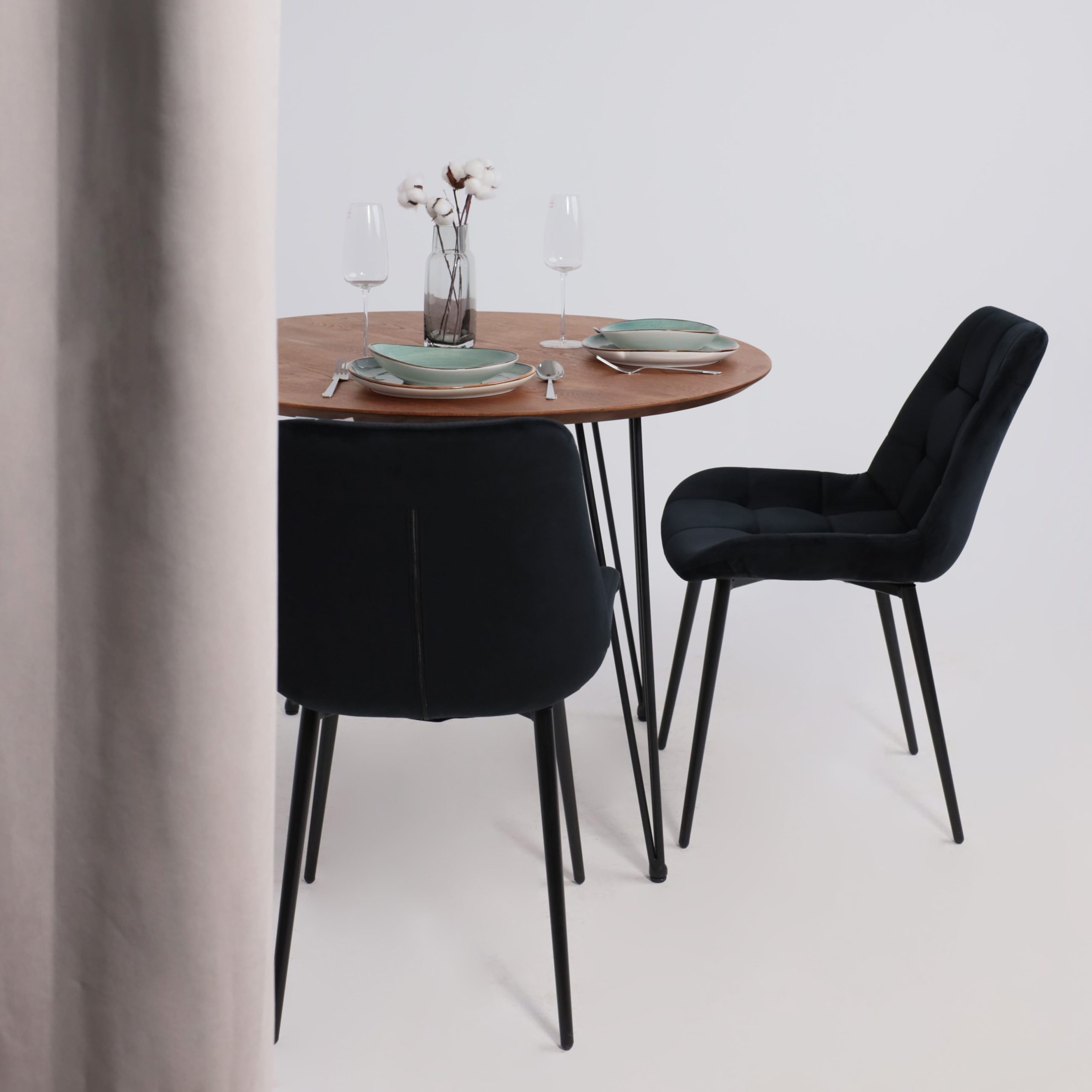 Стол ДЕМАВЕНД, d100*74, дуб натуральный/черный (ПР-4 DSW (Т27) (02) Кс-12)