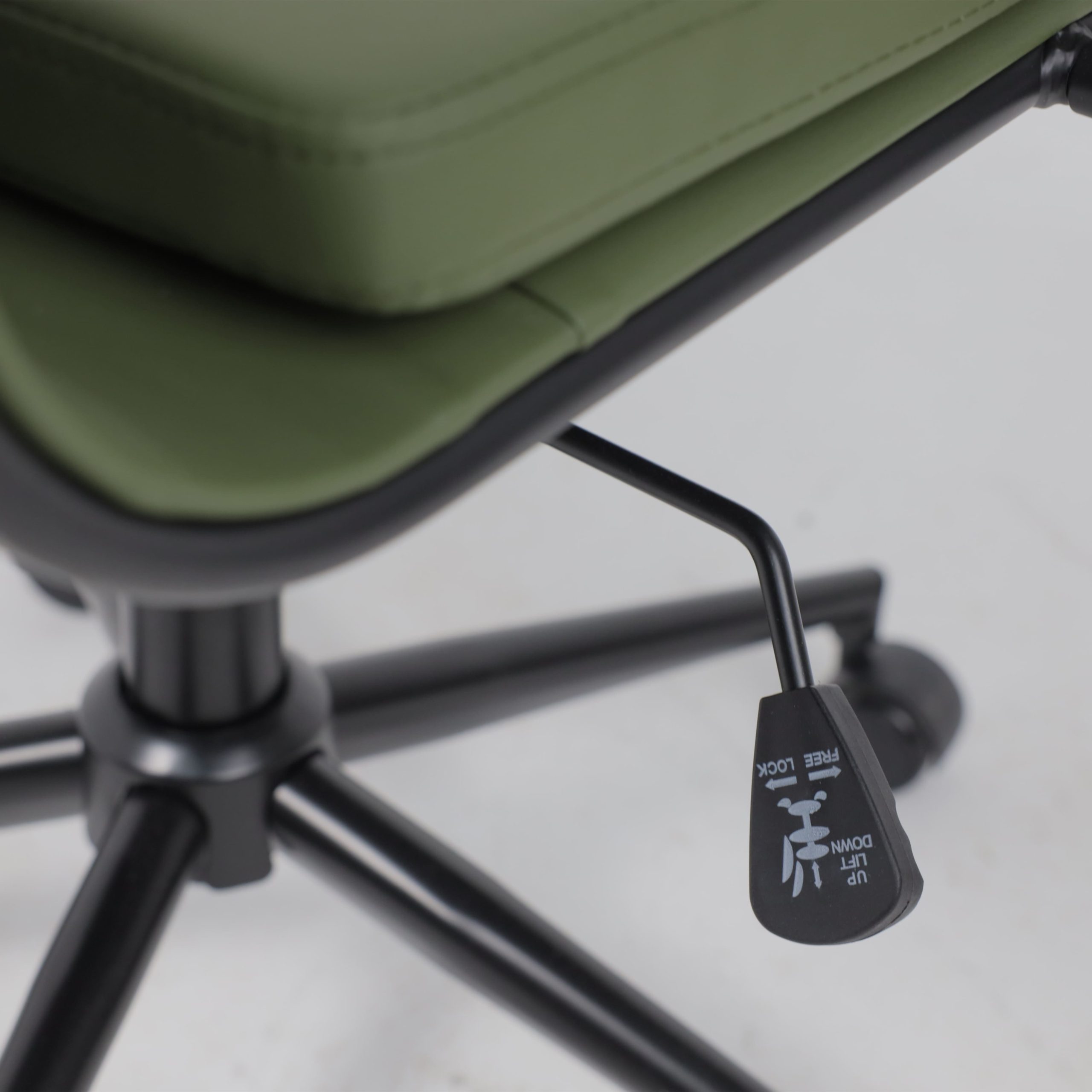 Кресло рабочее INDIGO, LB зеленый/черный