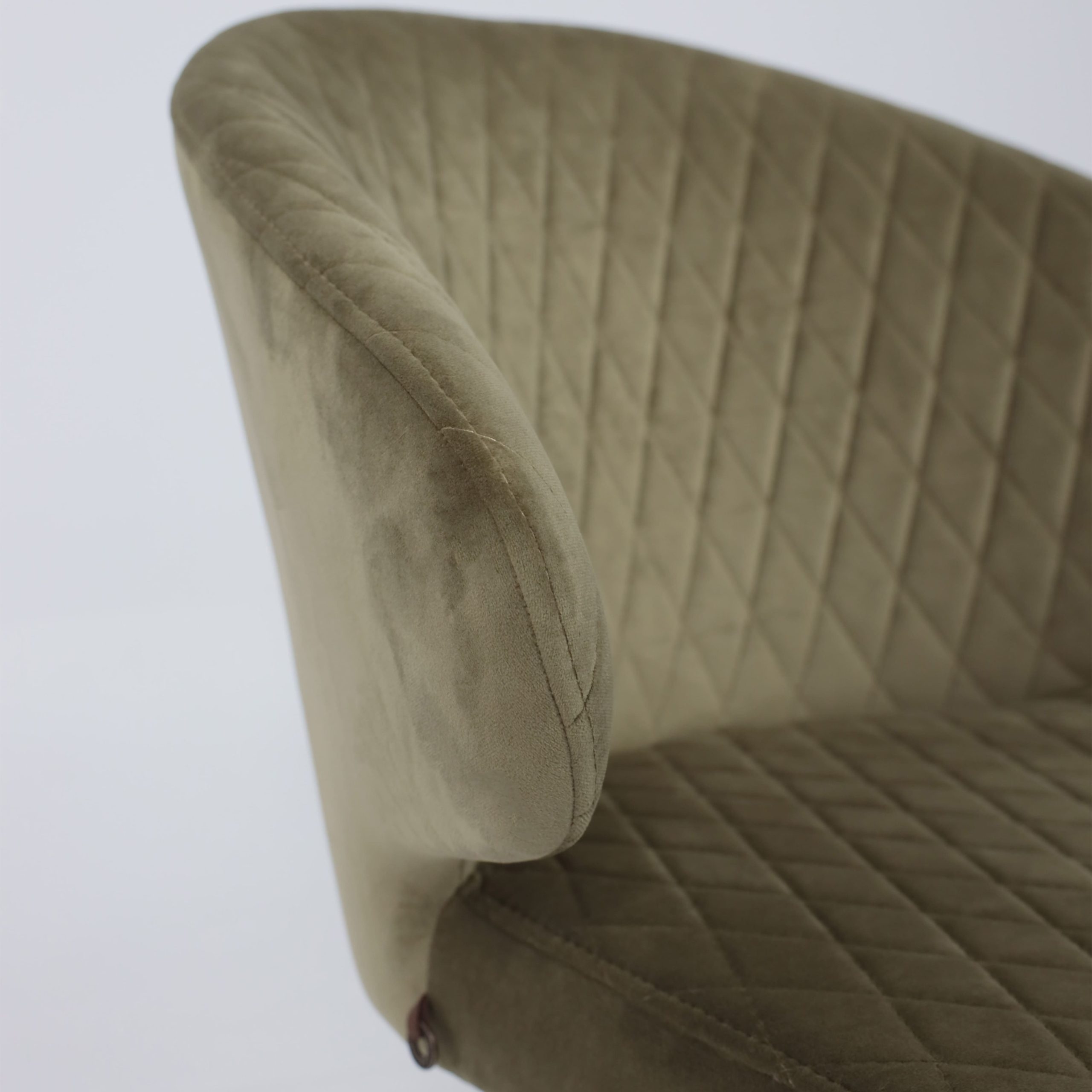 Стул ROB-R1 360, d12 OLIVE LUXчерный