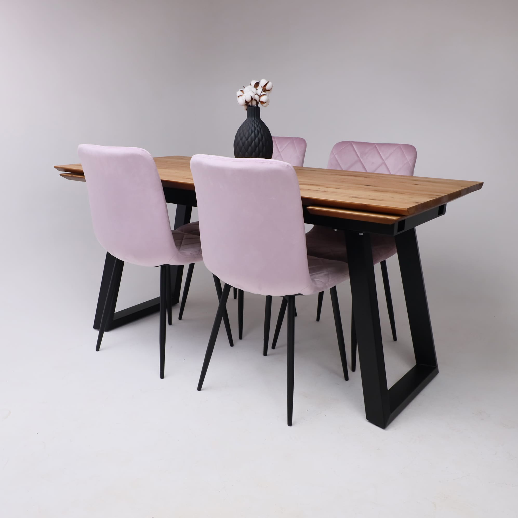 Стол САНГАЙ раздвижной, 136(196)*80*80, дуб натуральный / черный (ПрР-7 DSW (02) ТрН/Р-80)