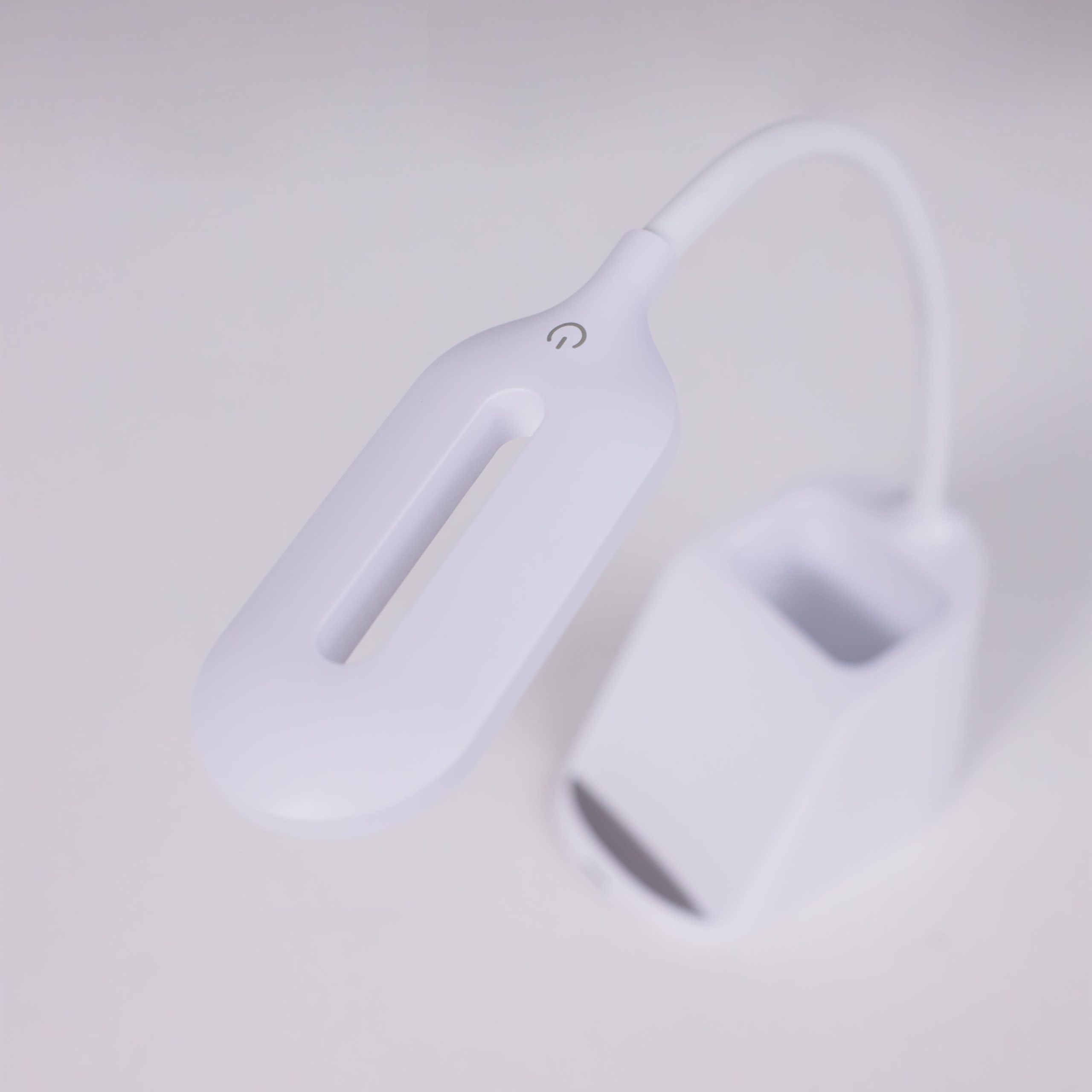 Светильник BOLZANO, настольный, LED, белый