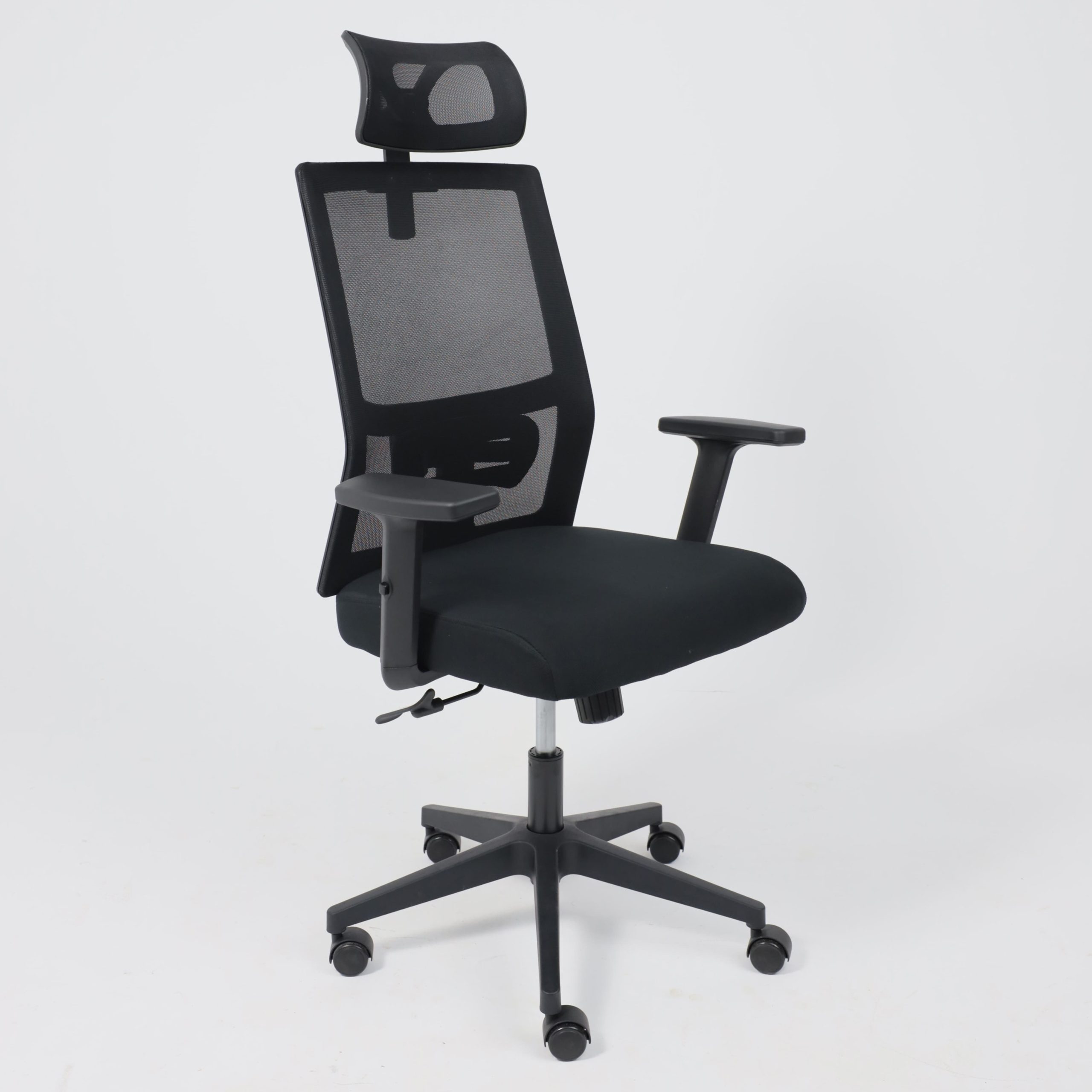 Кресло поворотное PROFIT, черный